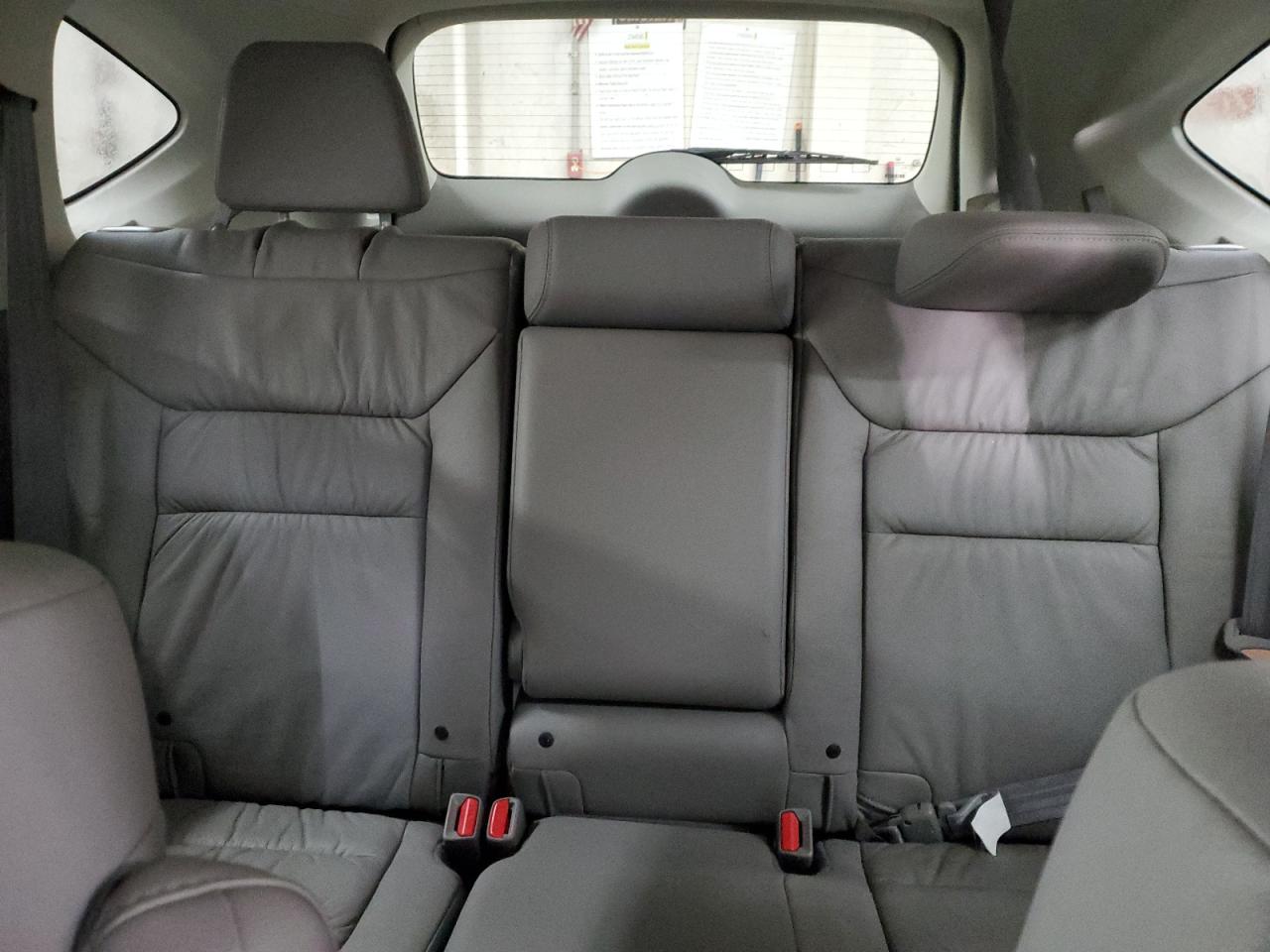 2014 Honda CR-V - Image 10
