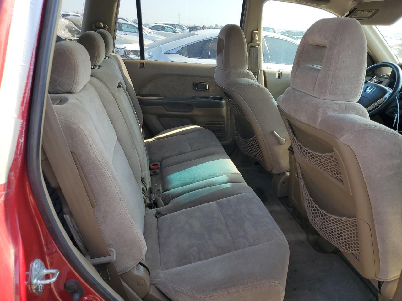 2005 Honda Pilot - Image 10