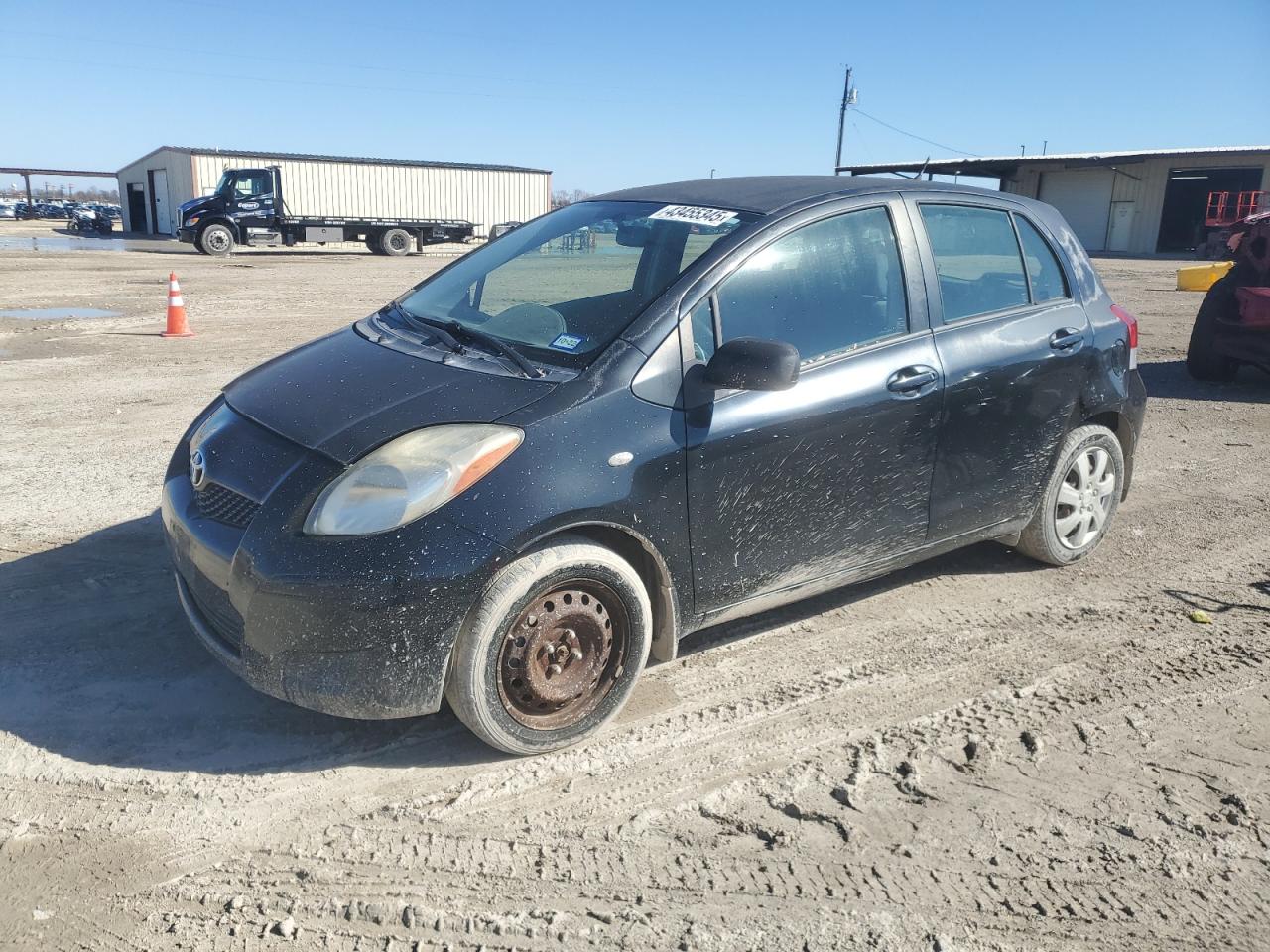 2009 Toyota Yaris - Image 1