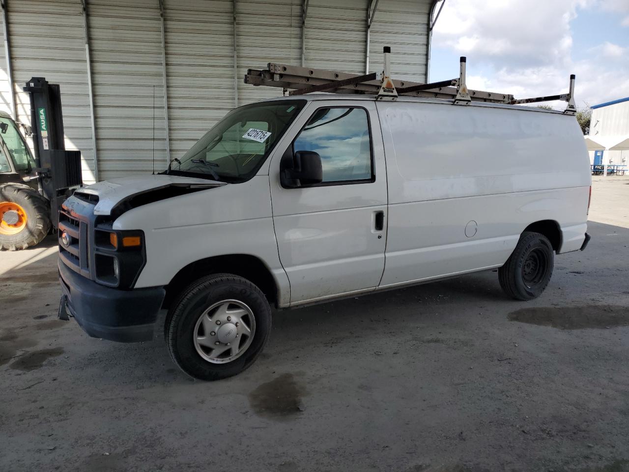2014 Ford Econoline - Image 1