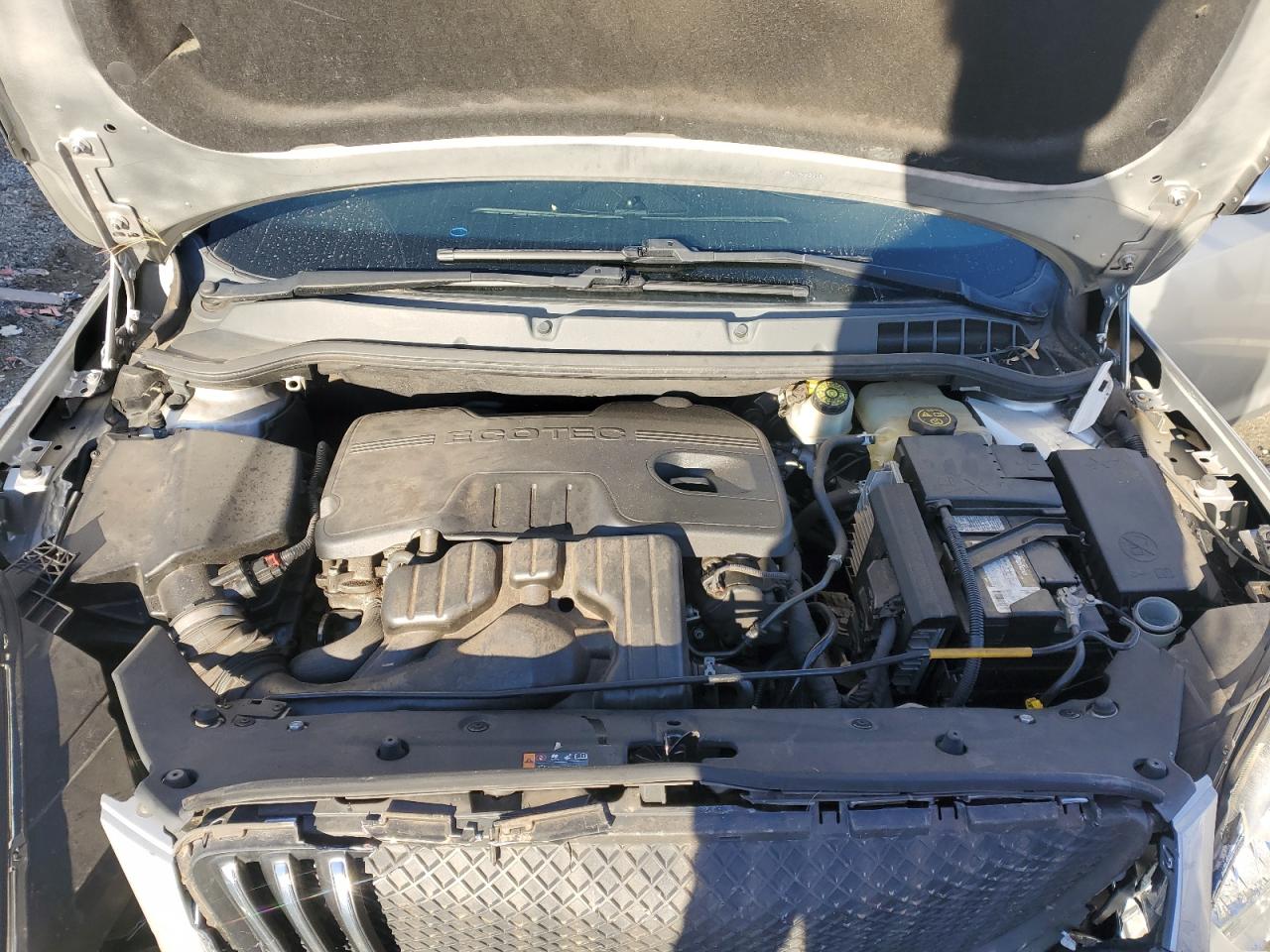 2014 Buick Verano - Image 11
