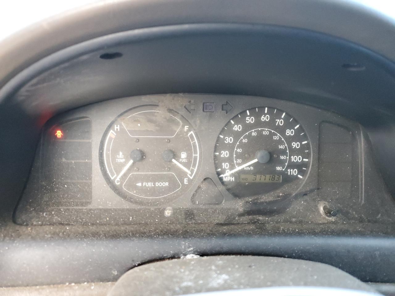 1999 Toyota Corolla - Image 9