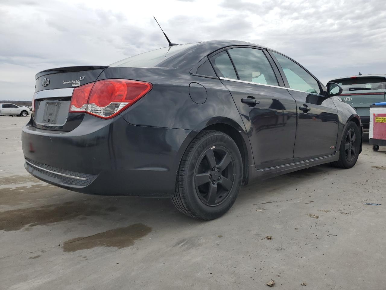 2013 Chevrolet Cruze - Image 3