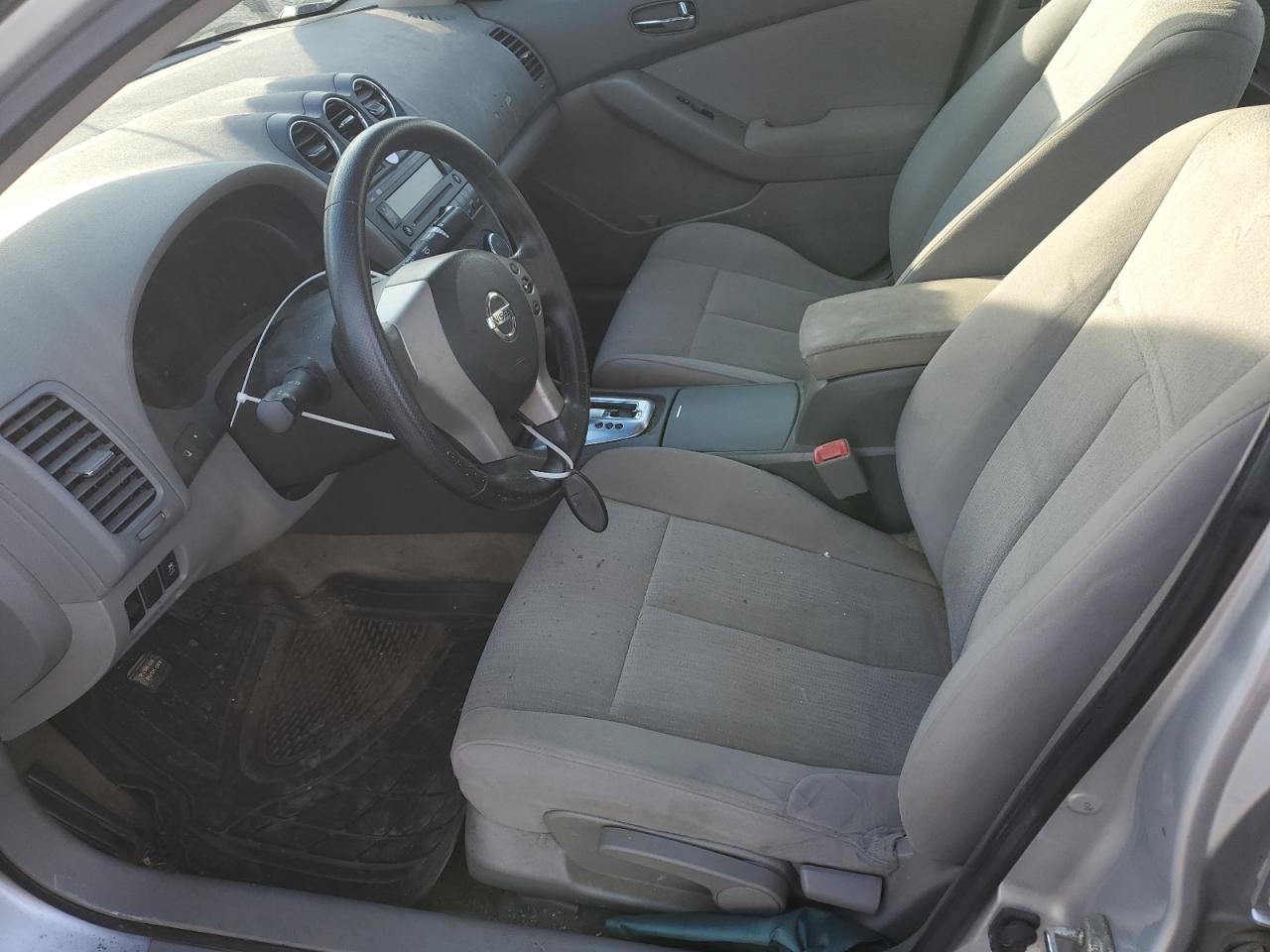 2012 Nissan Altima - Image 7