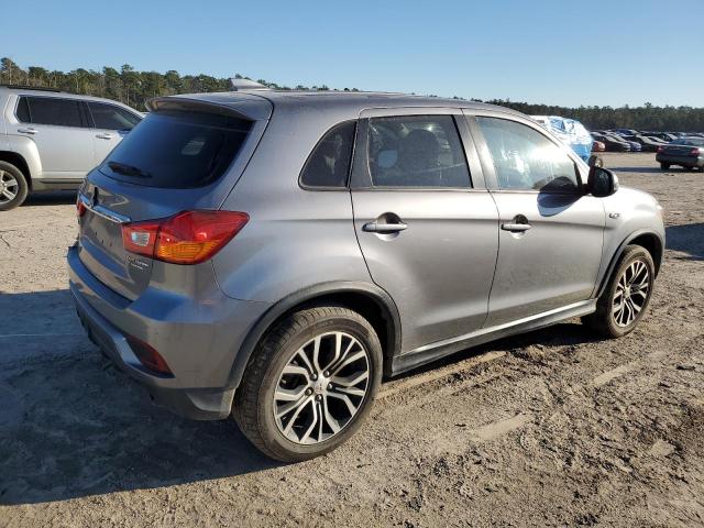  MITSUBISHI OUTLANDER 2018 Серый