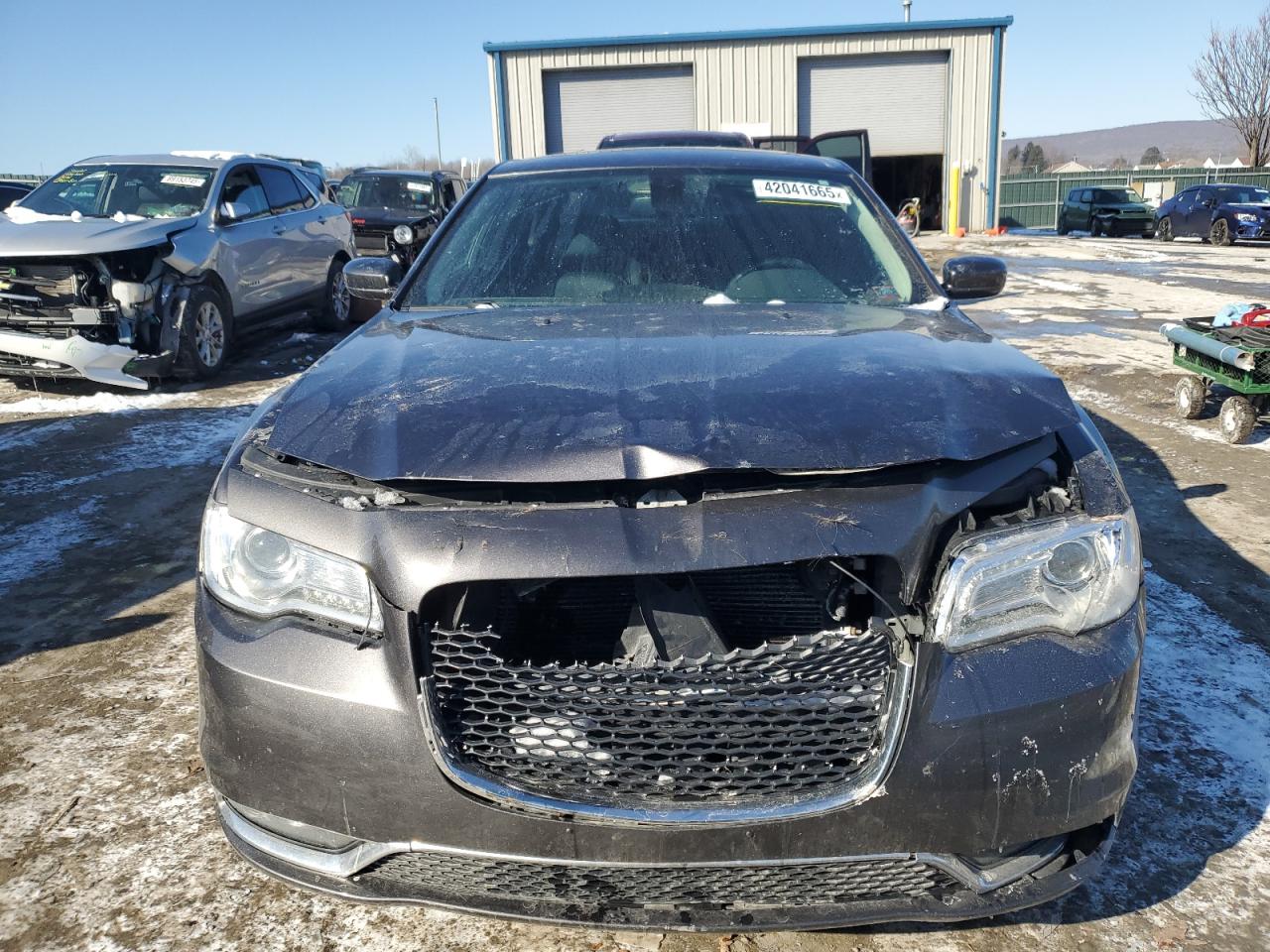 2016 Chrysler 300 - Image 5