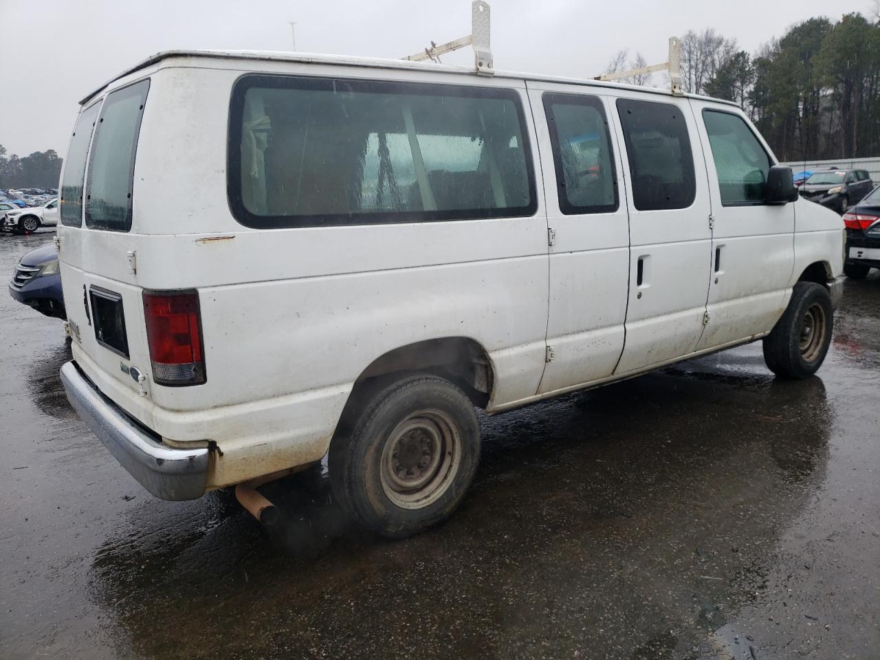 2009 Ford Econoline - Image 3