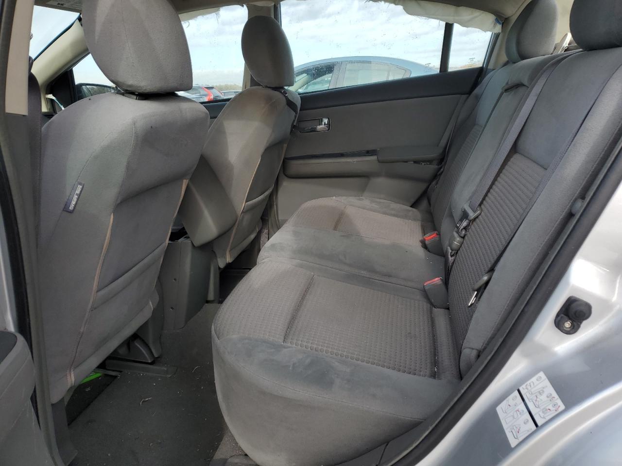 2008 Nissan Sentra - Image 10