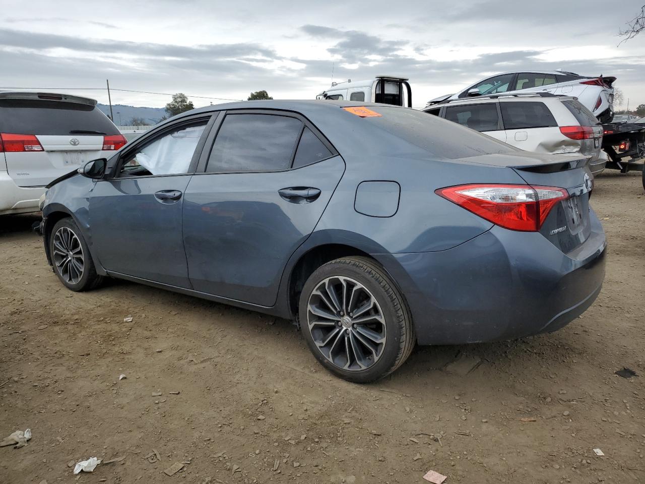 2015 Toyota Corolla - Image 2