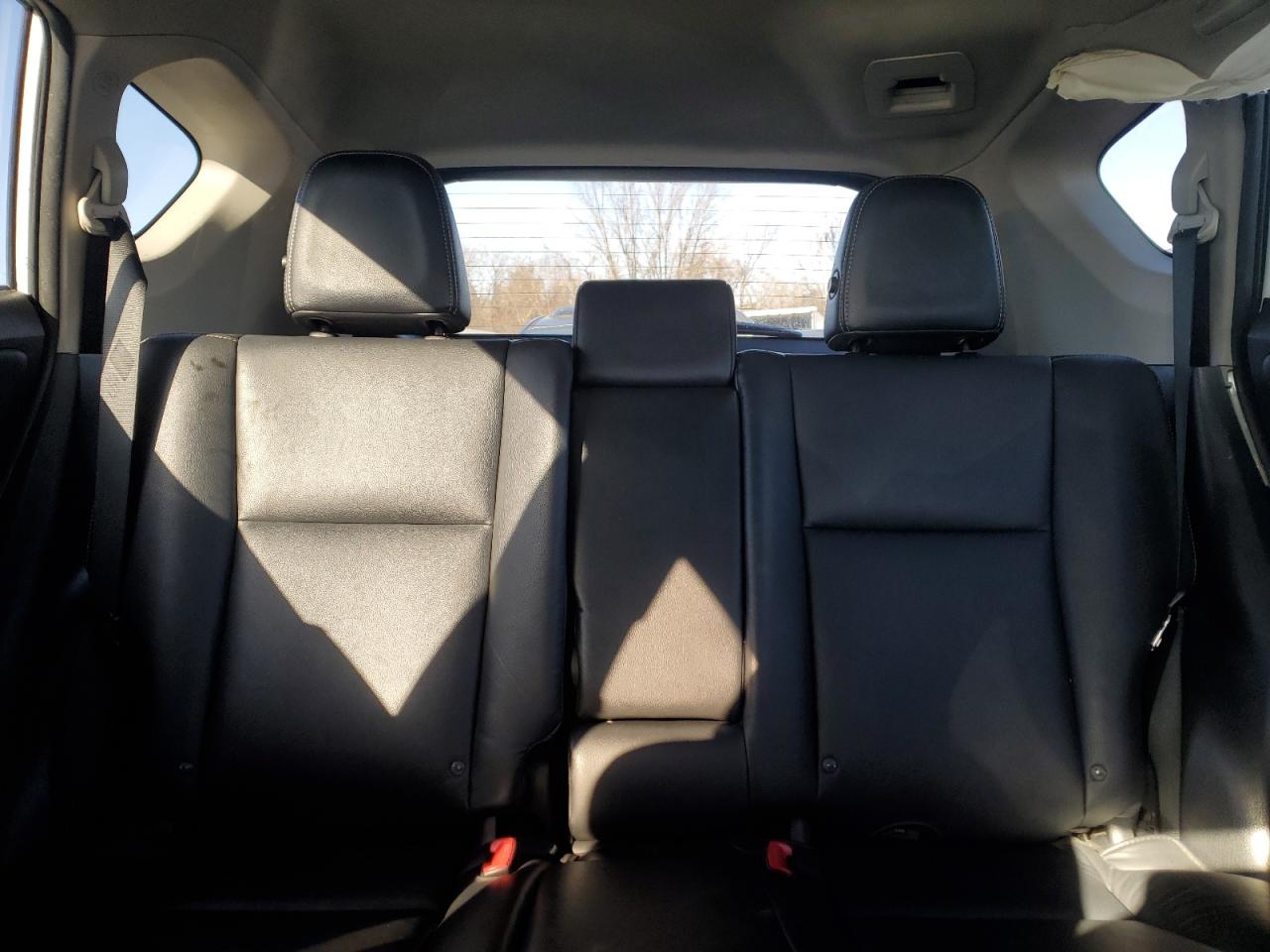 2014 Toyota RAV 4 - Image 10