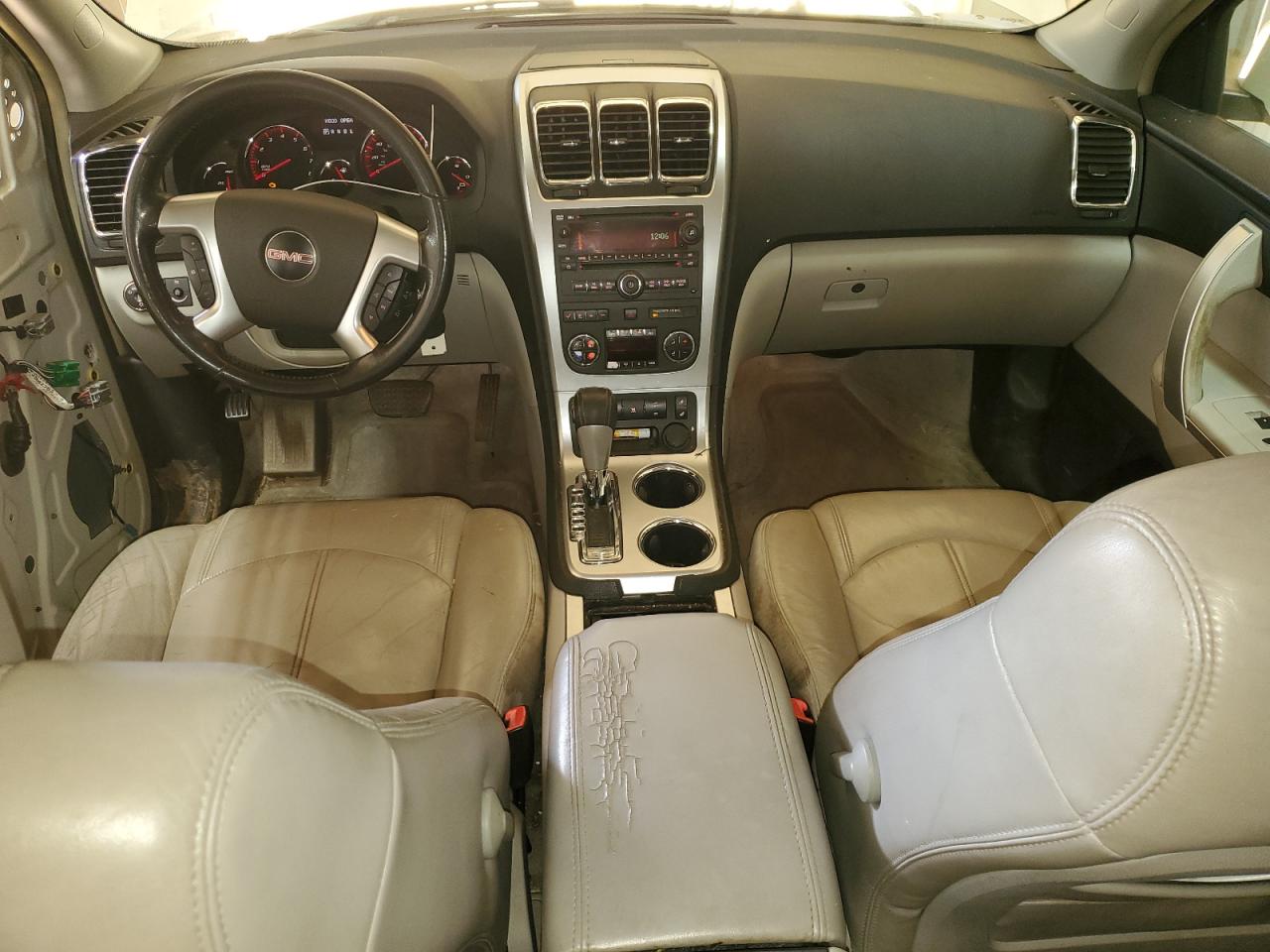 2008 GMC Acadia - Image 8