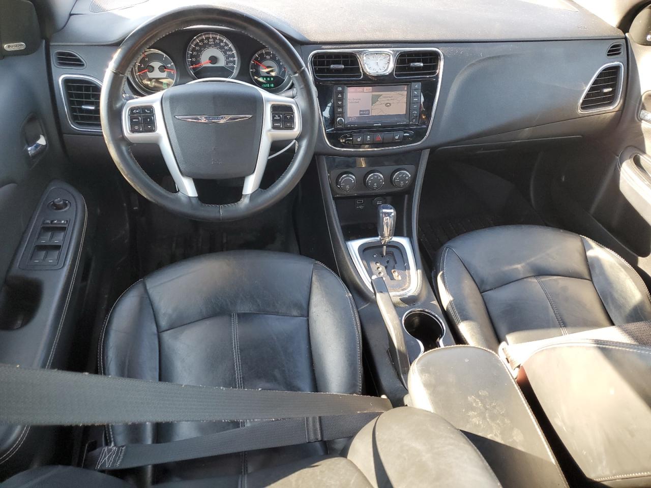 2011 Chrysler 200 - Image 8