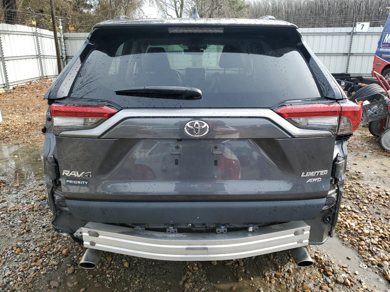 2020 Toyota RAV 4 - Image 6