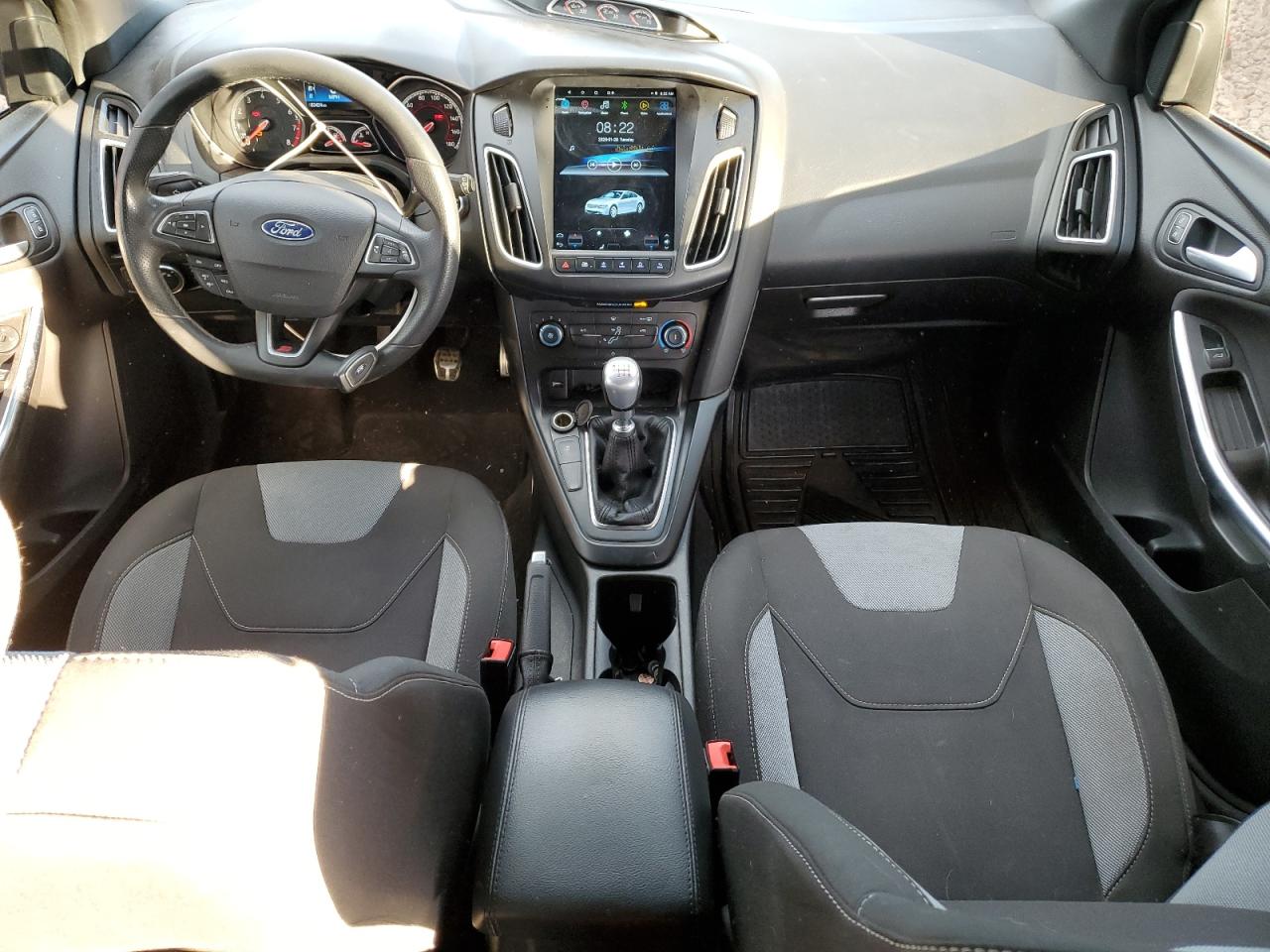 2018 Ford Focus - Image 8