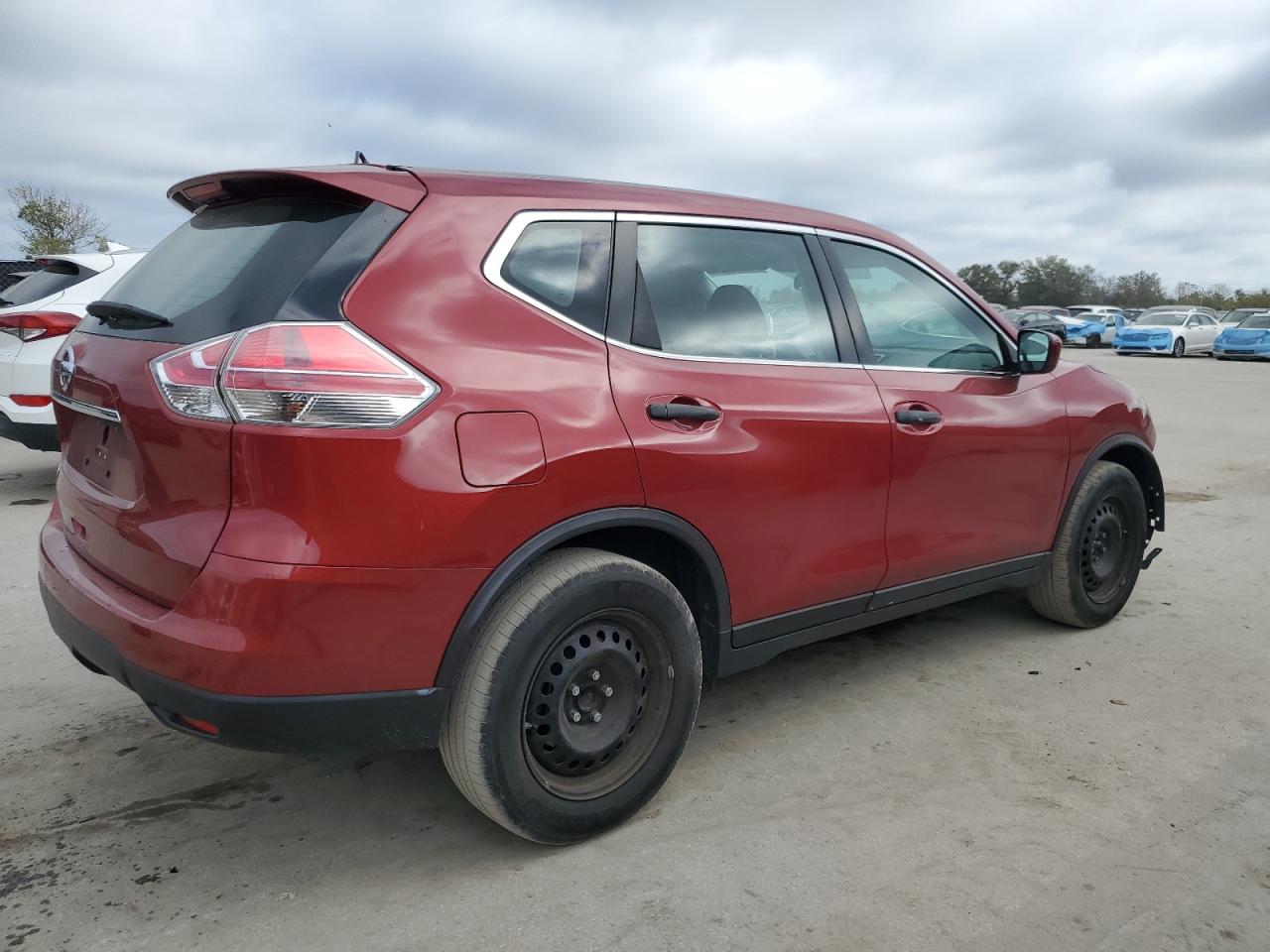 2016 Nissan Rogue - Image 3