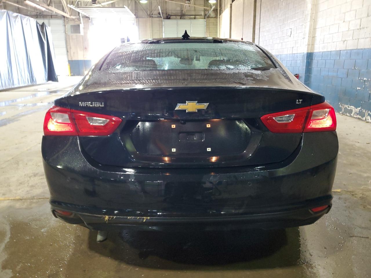 2023 Chevrolet Malibu - Image 6