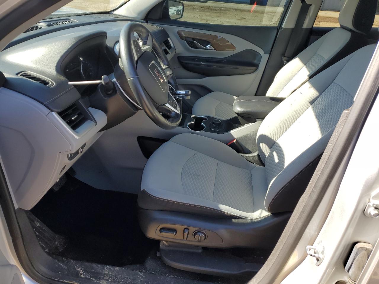 2020 GMC Terrain - Image 7