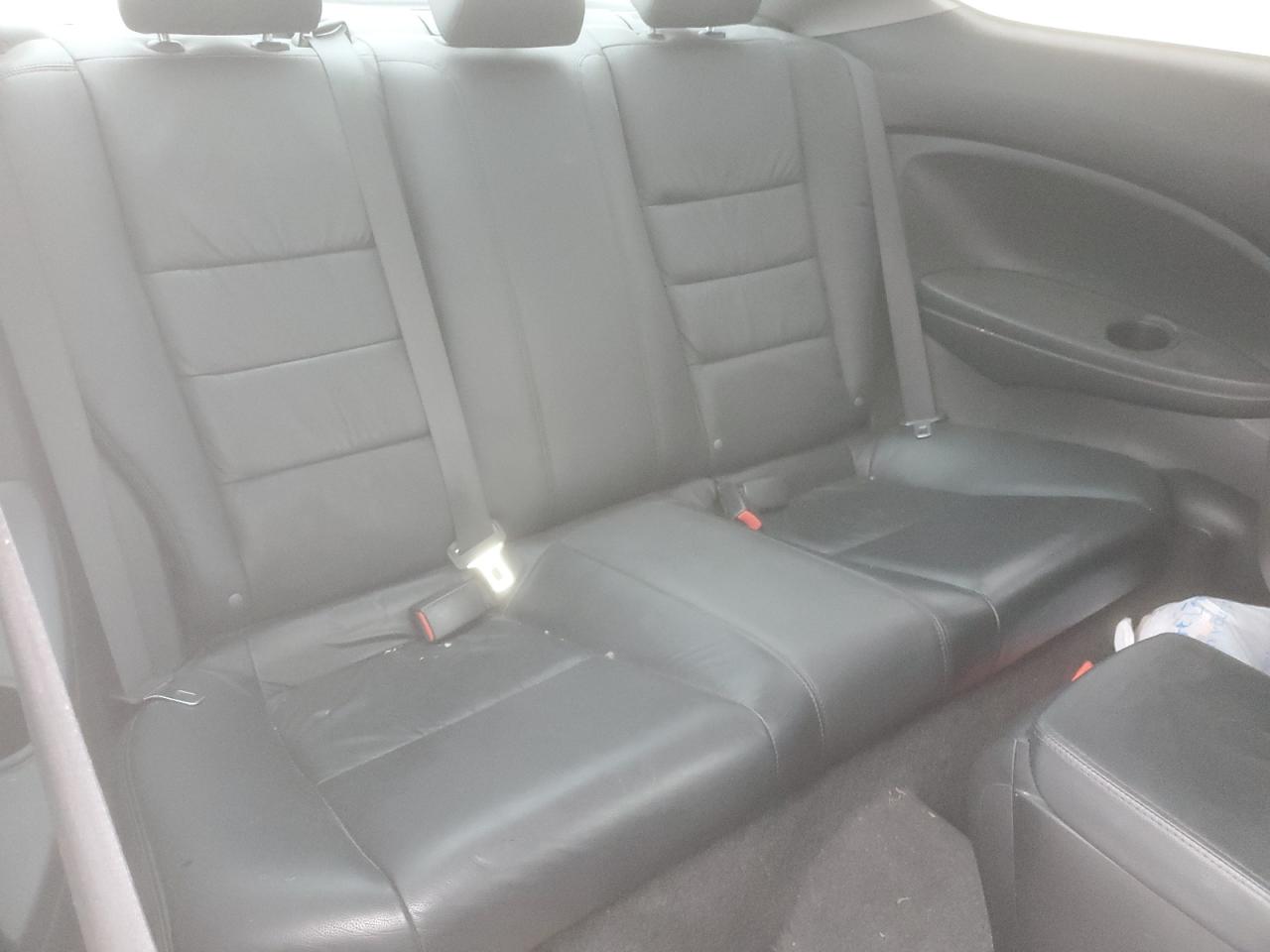 2011 Honda Accord - Image 10