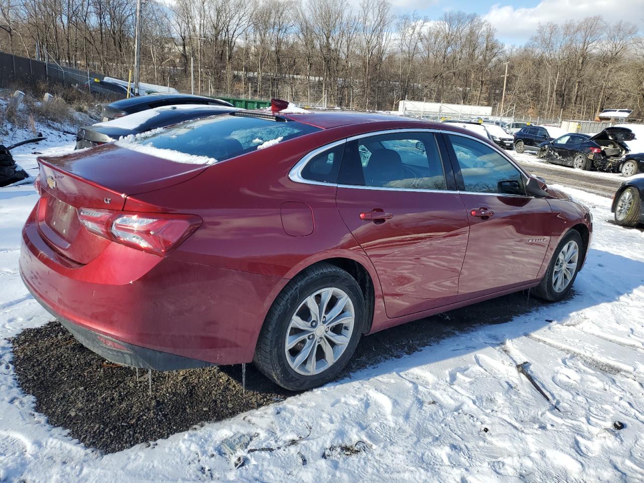2019 Chevrolet Malibu - Image 3