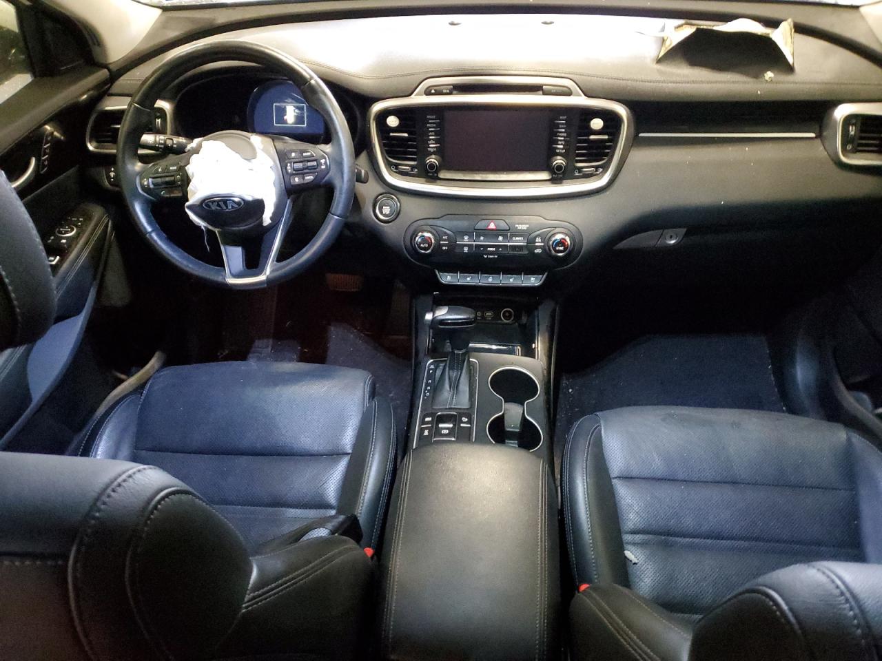 2017 Kia Sorento - Image 8