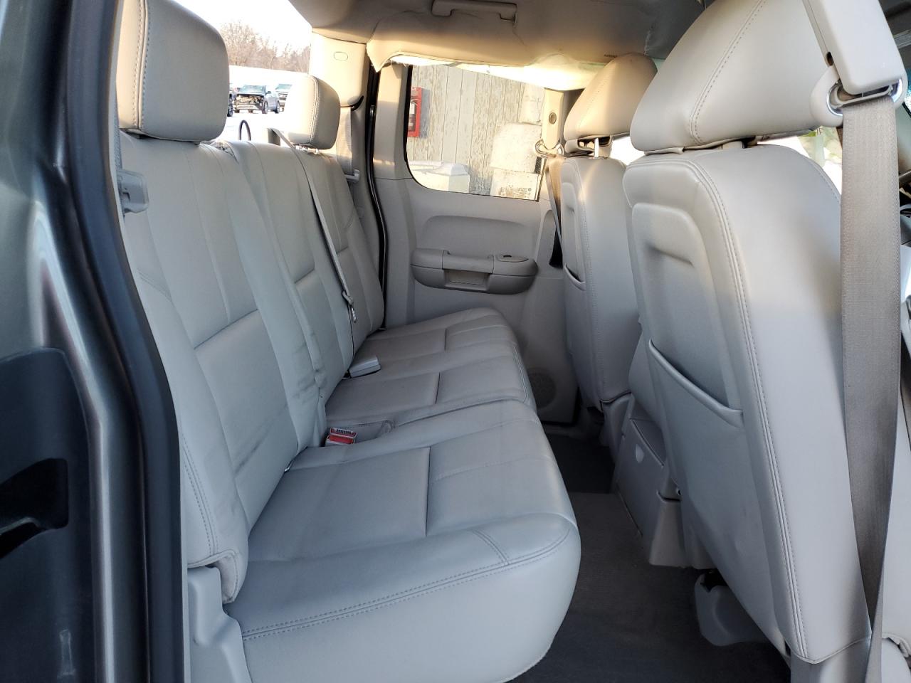 2012 GMC Sierra - Image 10