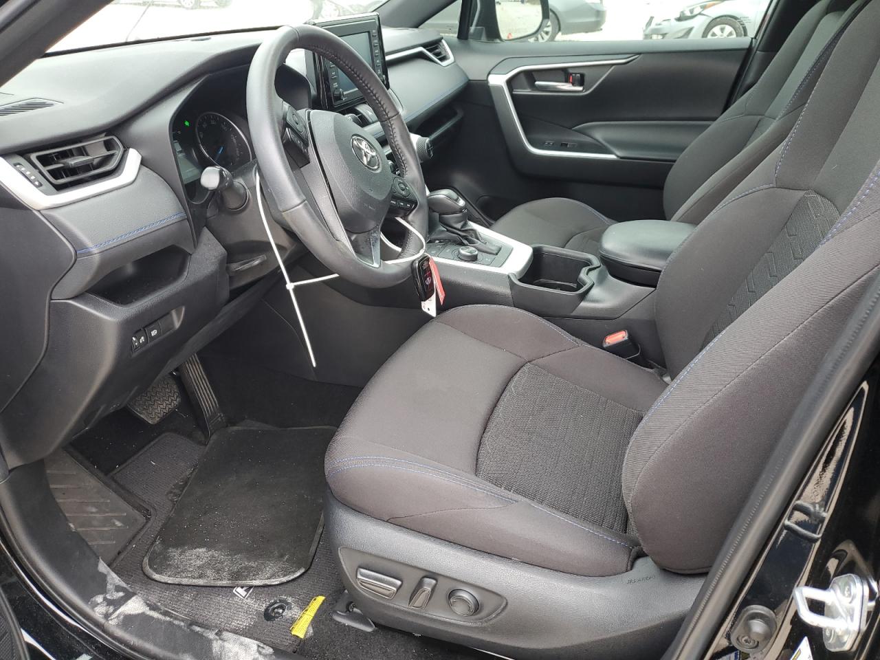 2022 Toyota RAV 4 - Image 7