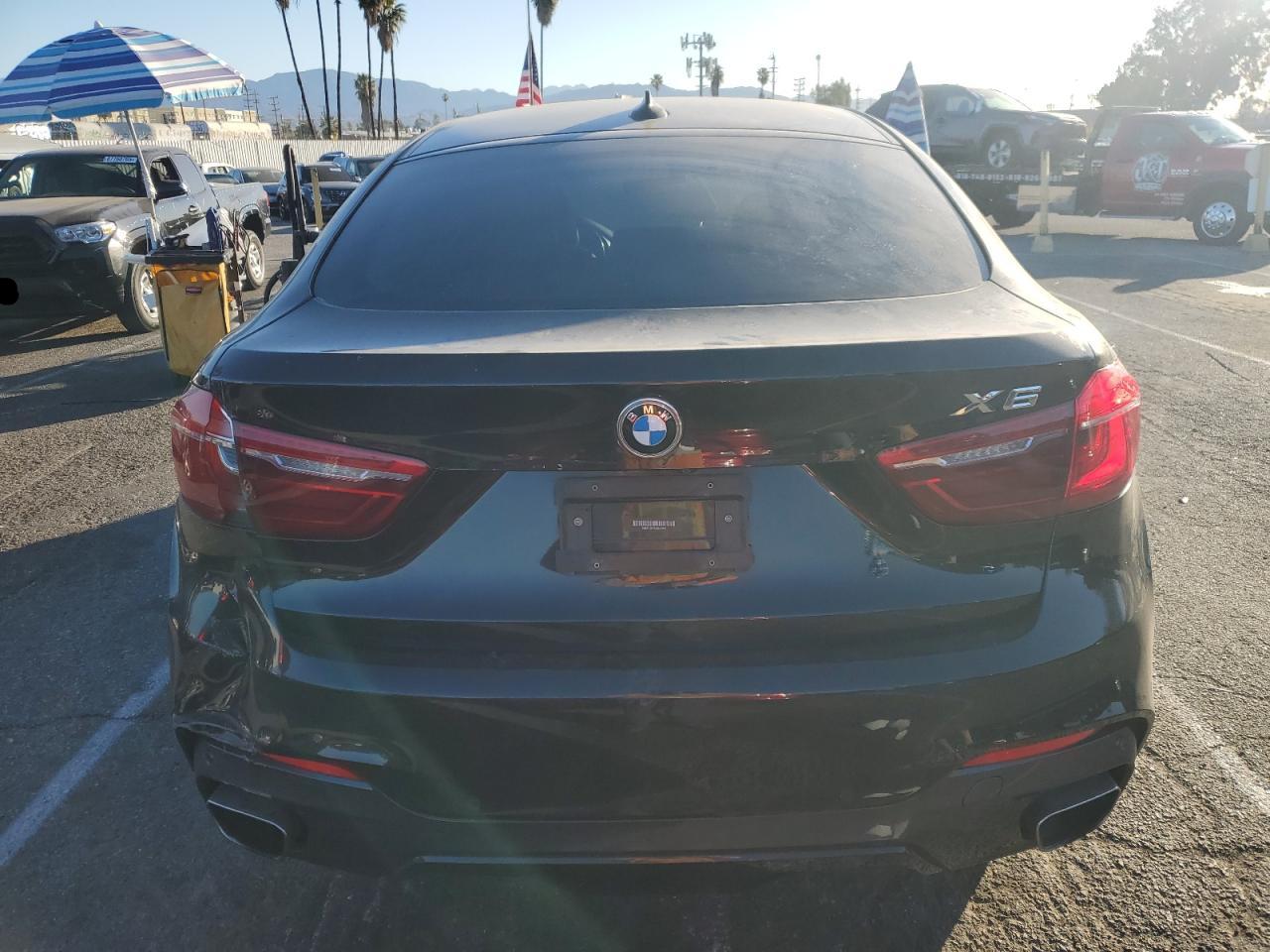 VIN 5UXKU2C55J0Z60978 2018 BMW X6 no.6