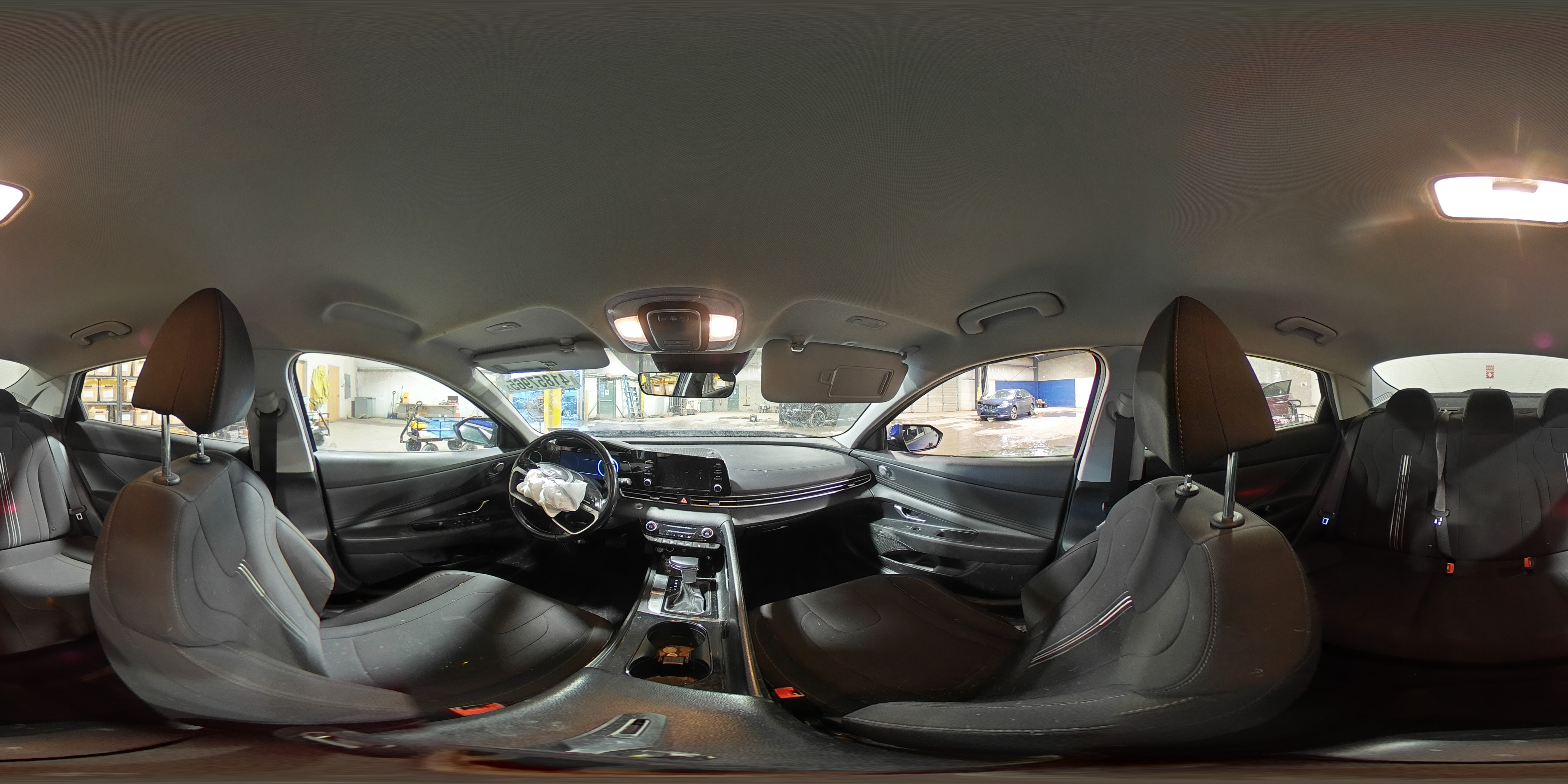 2021 Hyundai Elantra - Image 14