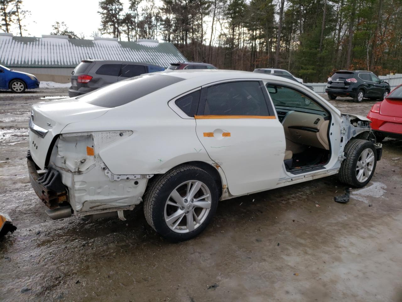 2015 Nissan Altima - Image 3