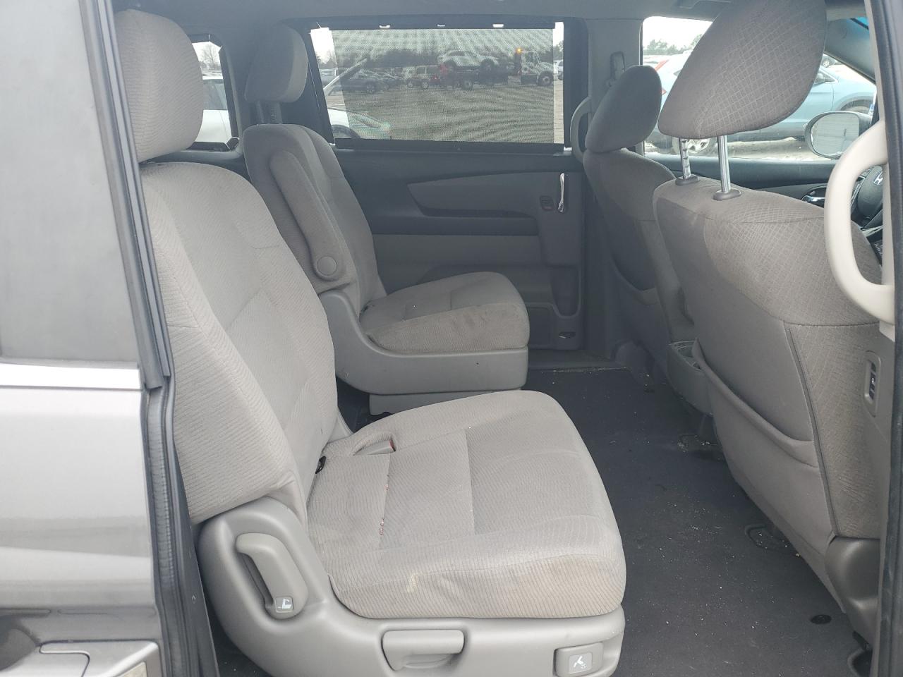 2014 Honda Odyssey - Image 11