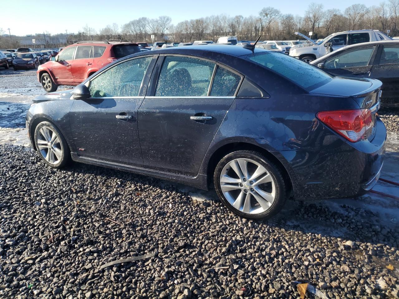 2014 Chevrolet Cruze - Image 2