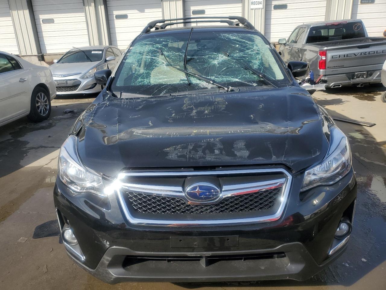 2016 Subaru XV - Image 5