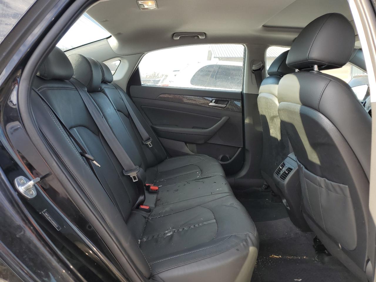 2018 Hyundai Sonata - Image 10