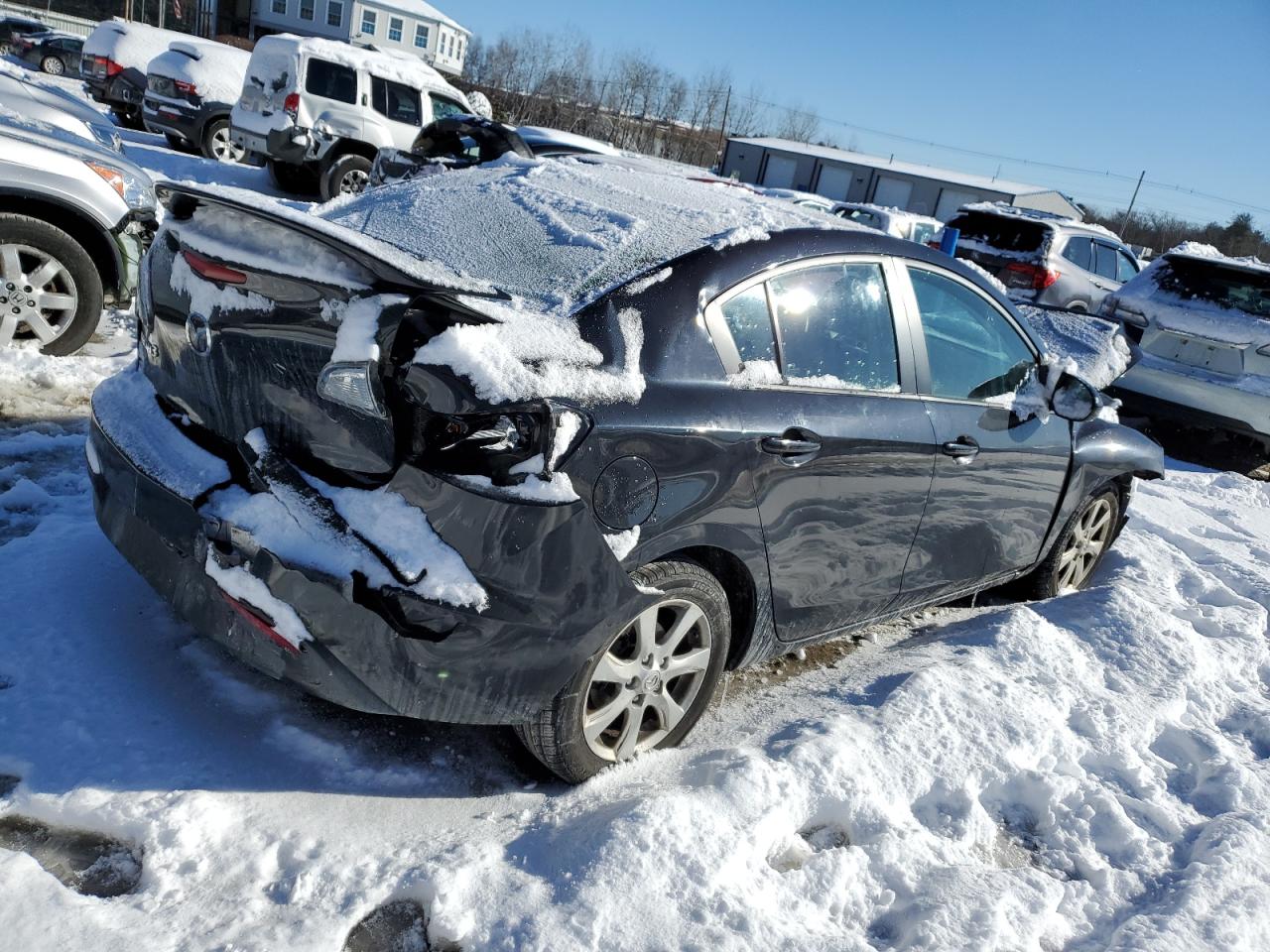 2011 Mazda 3 - Image 3