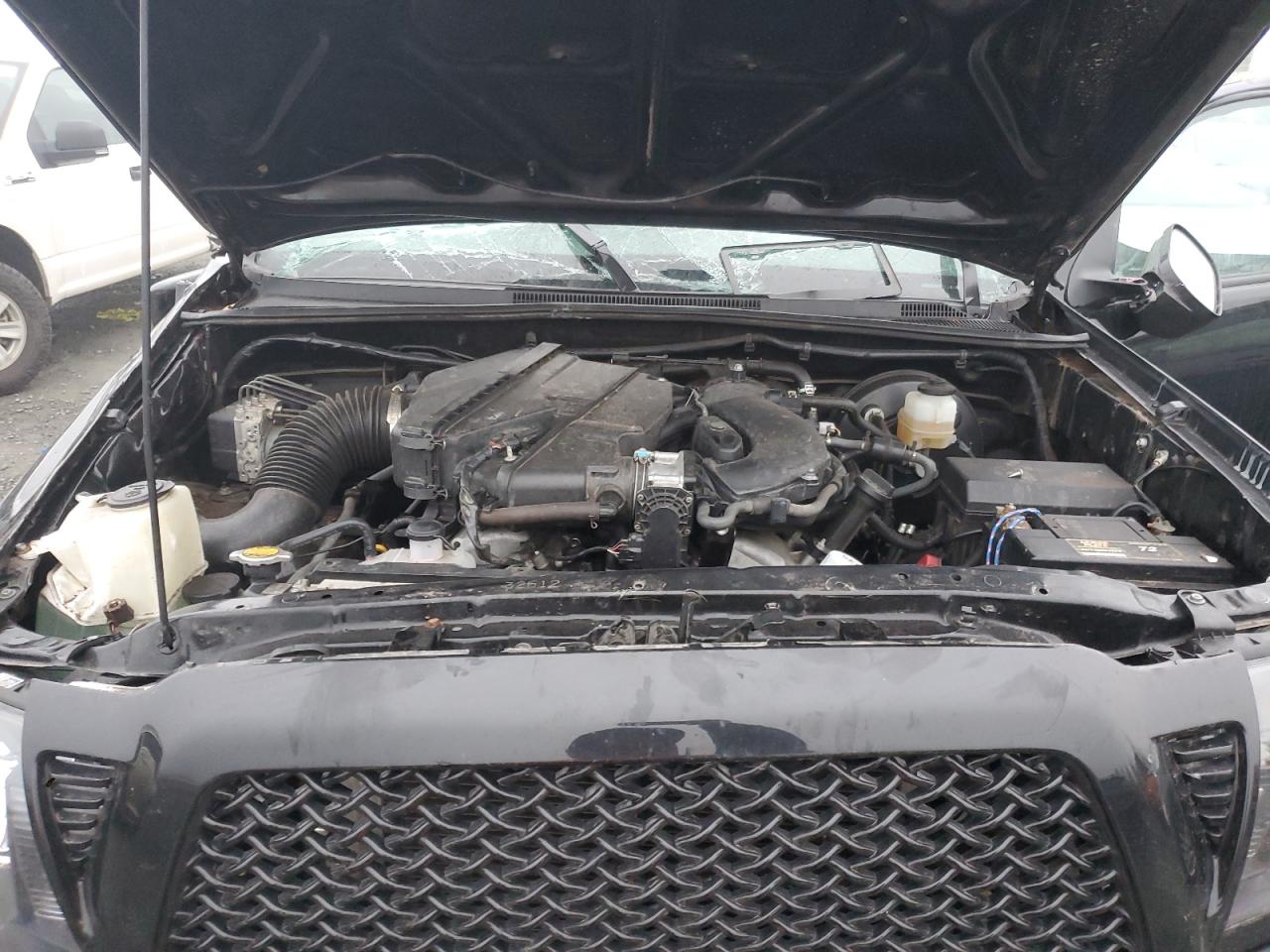 2011 Toyota Tacoma - Image 11
