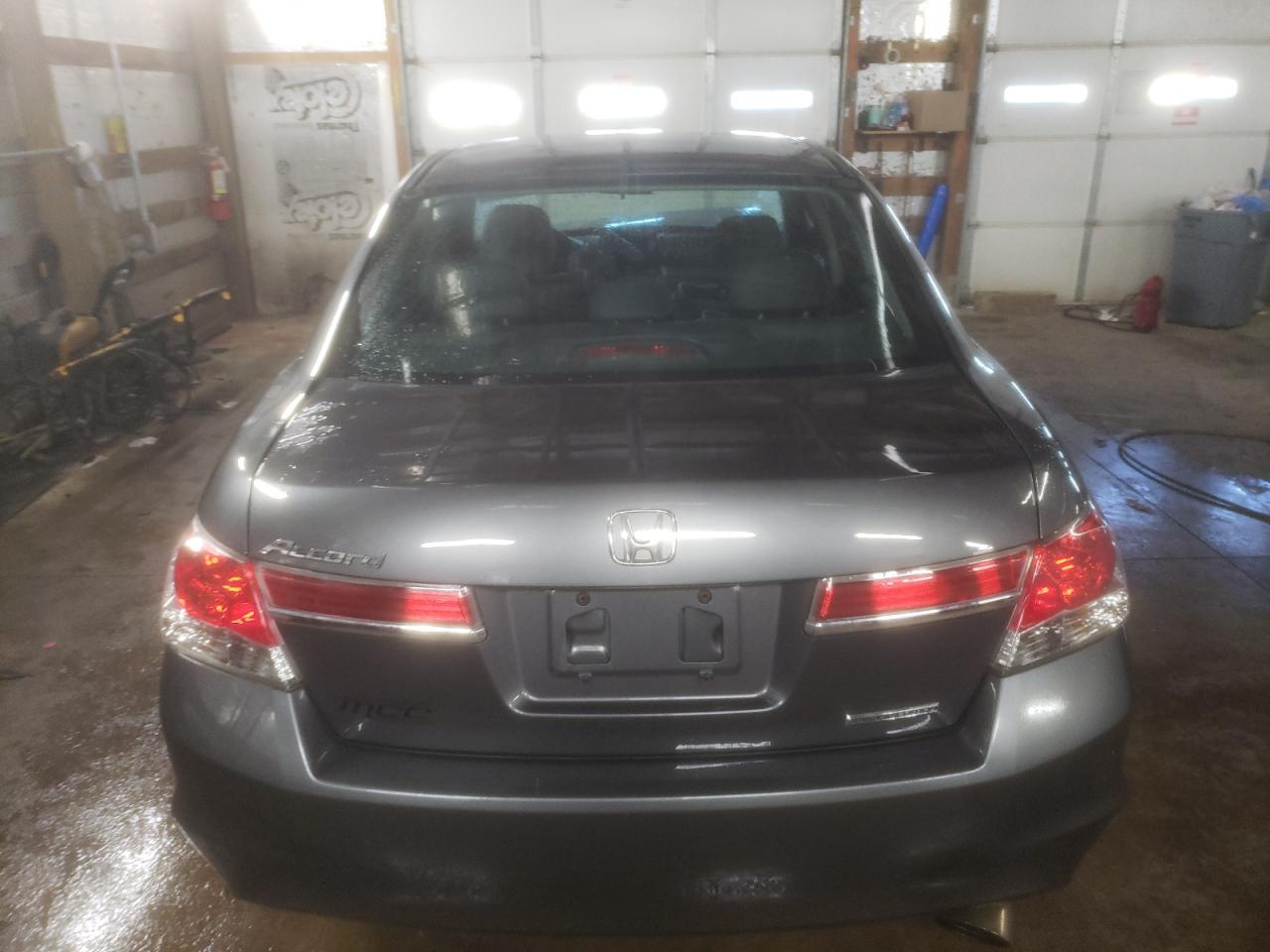 2012 Honda Accord - Image 6