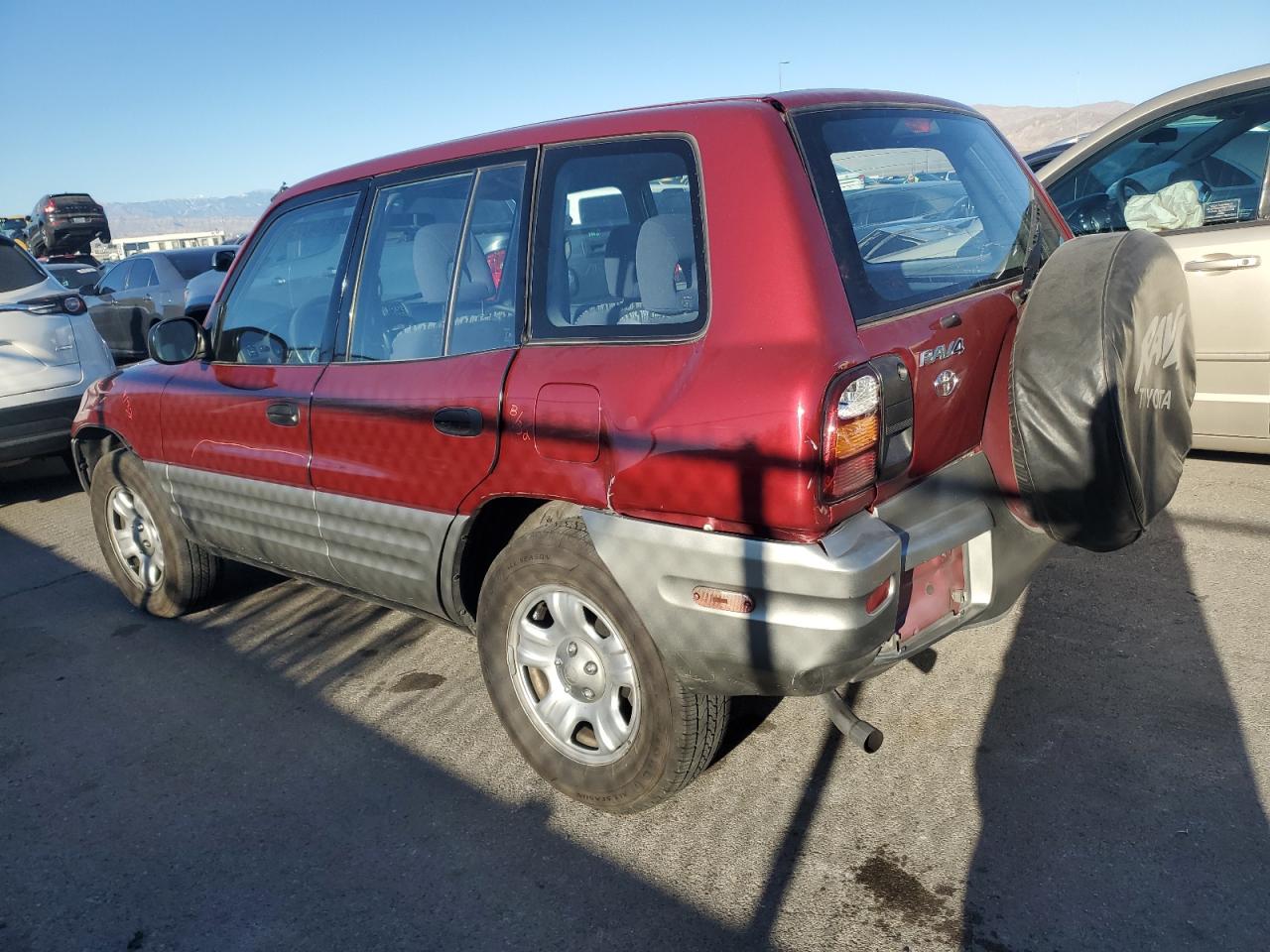 2000 Toyota RAV 4 - Image 2