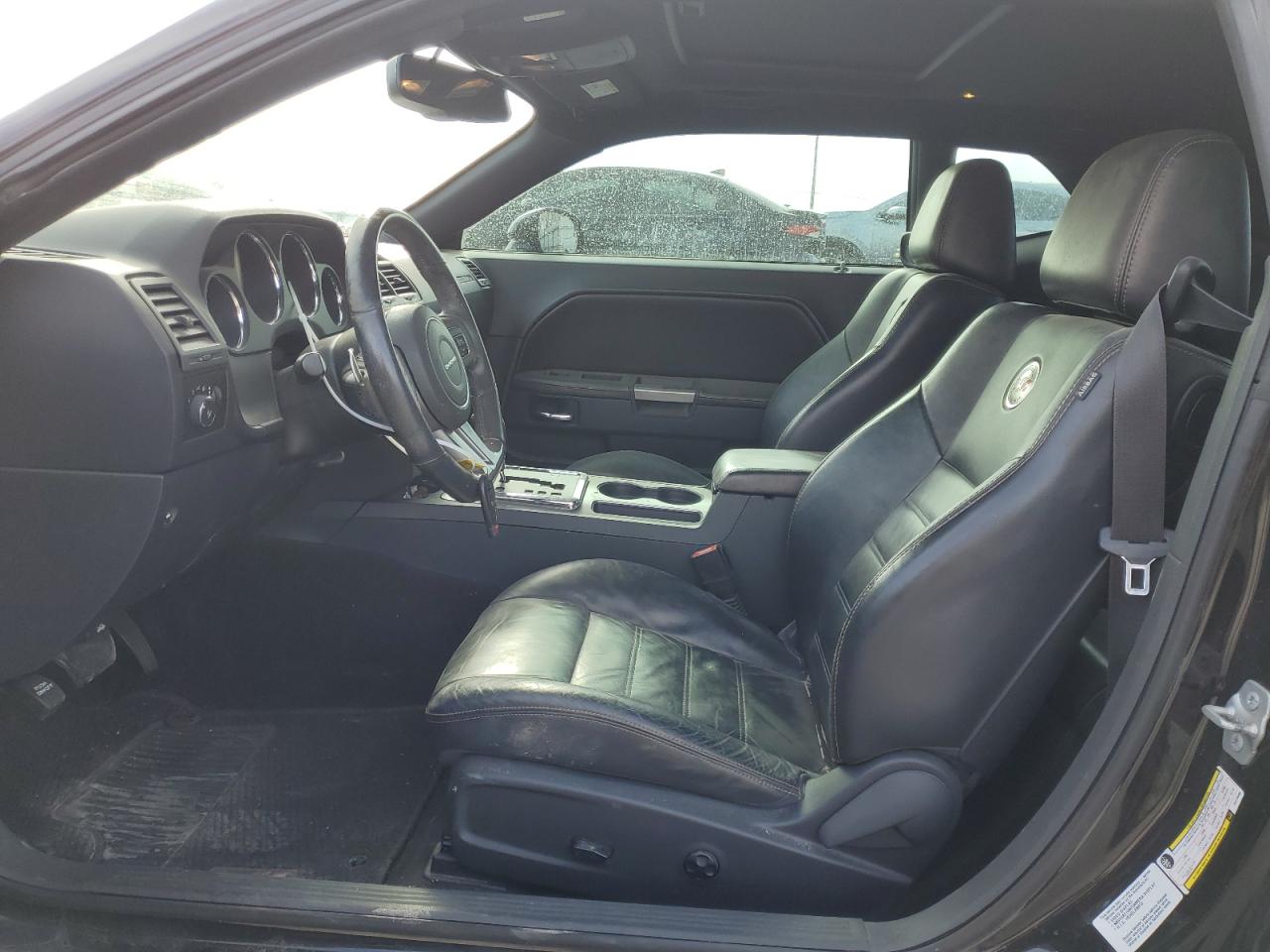 2014 Dodge Challenger - Image 7
