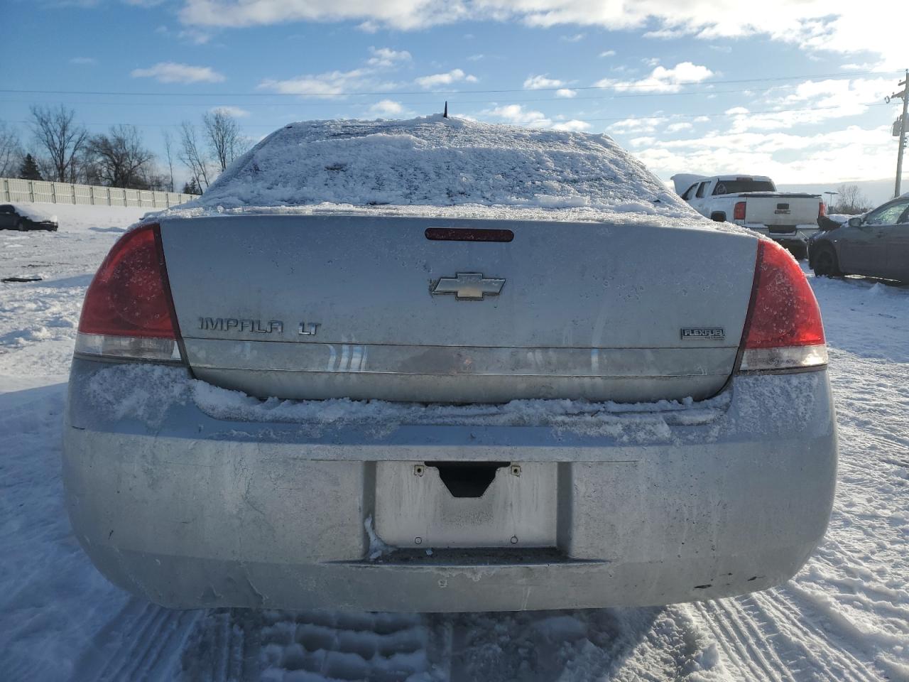 2011 Chevrolet Impala - Image 6