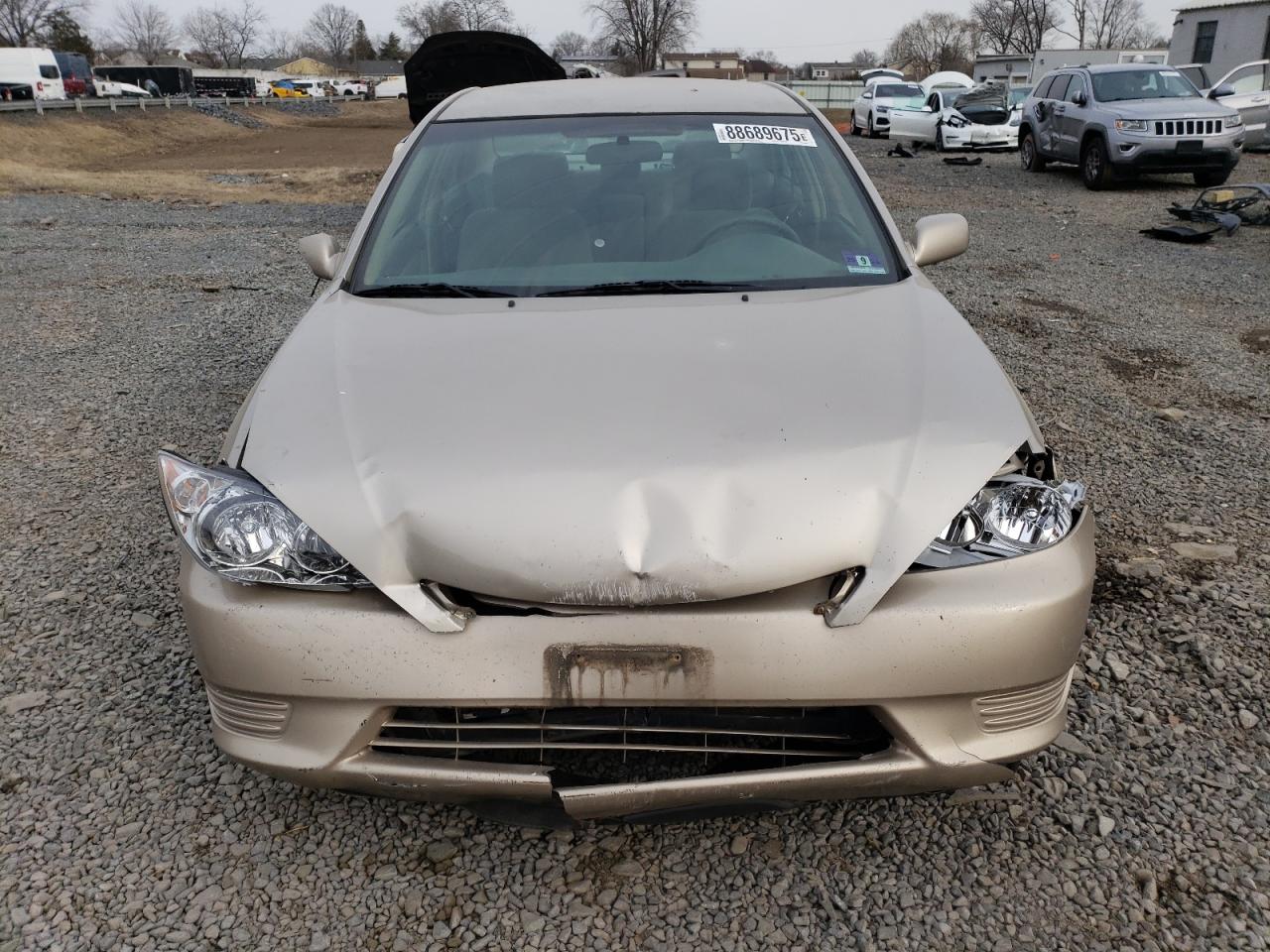 2005 Toyota Camry - Image 5