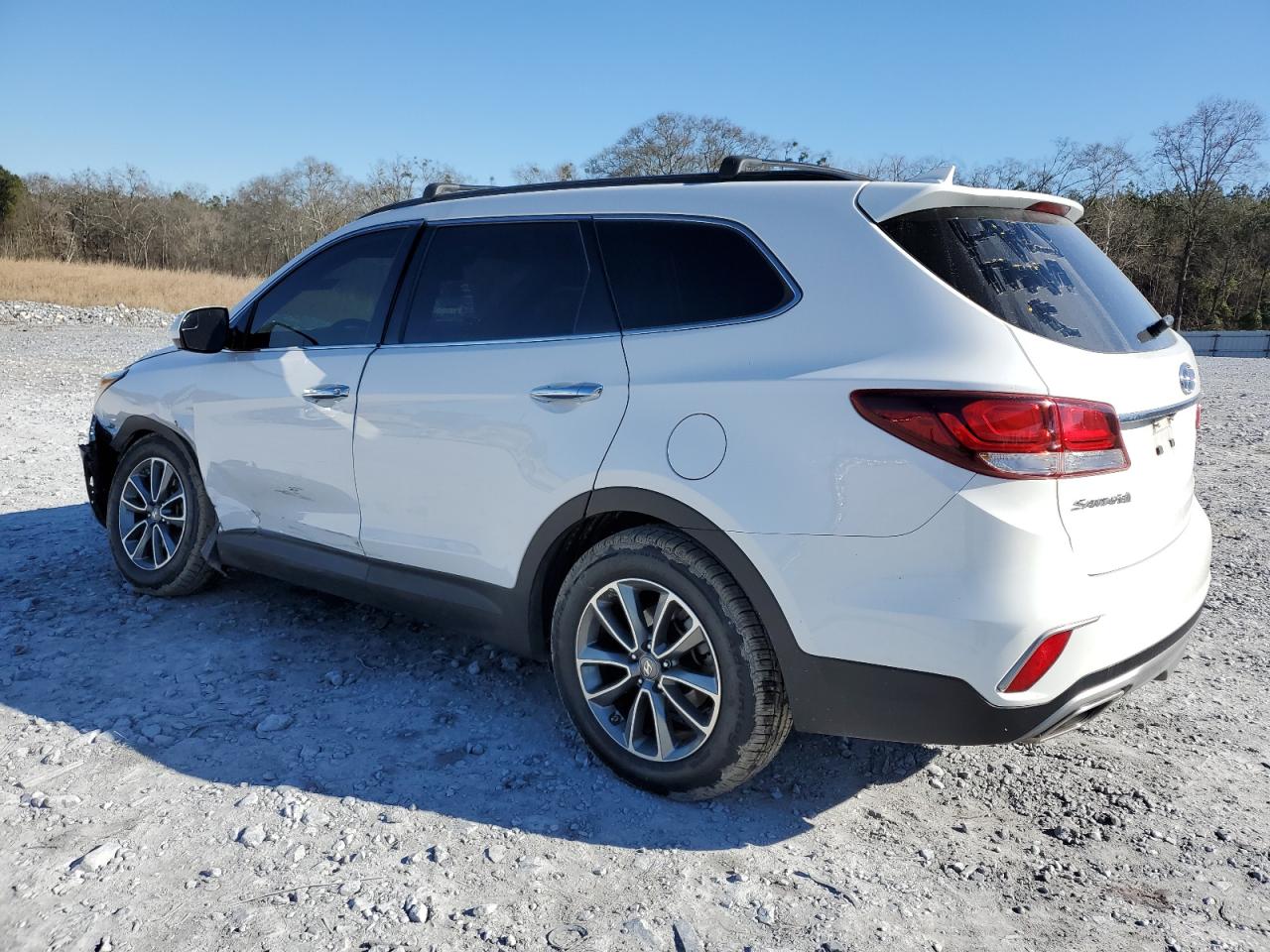 2017 Hyundai Santa Fe - Image 2