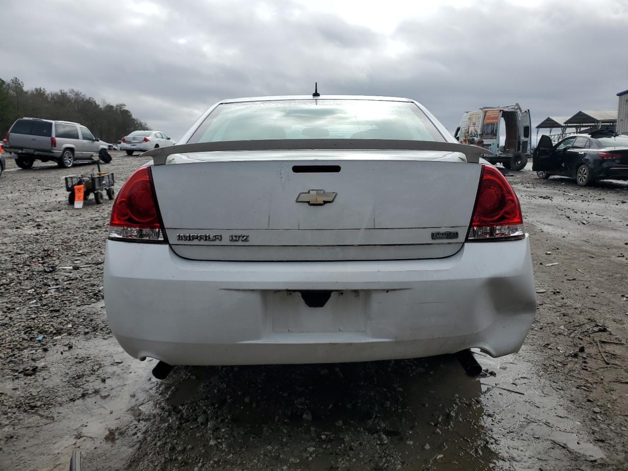 2013 Chevrolet Impala - Image 6