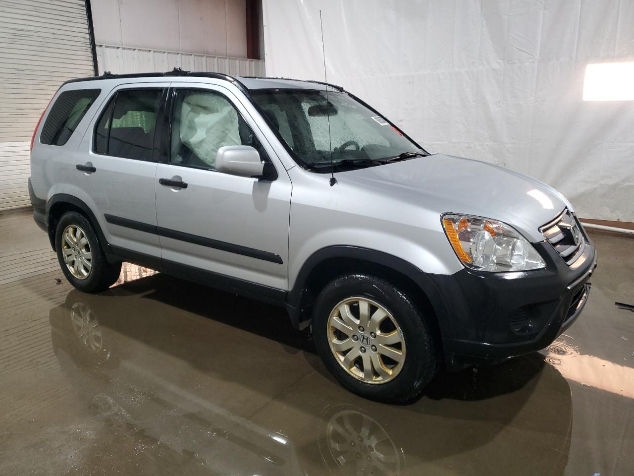 2005 Honda CR-V - Image 4