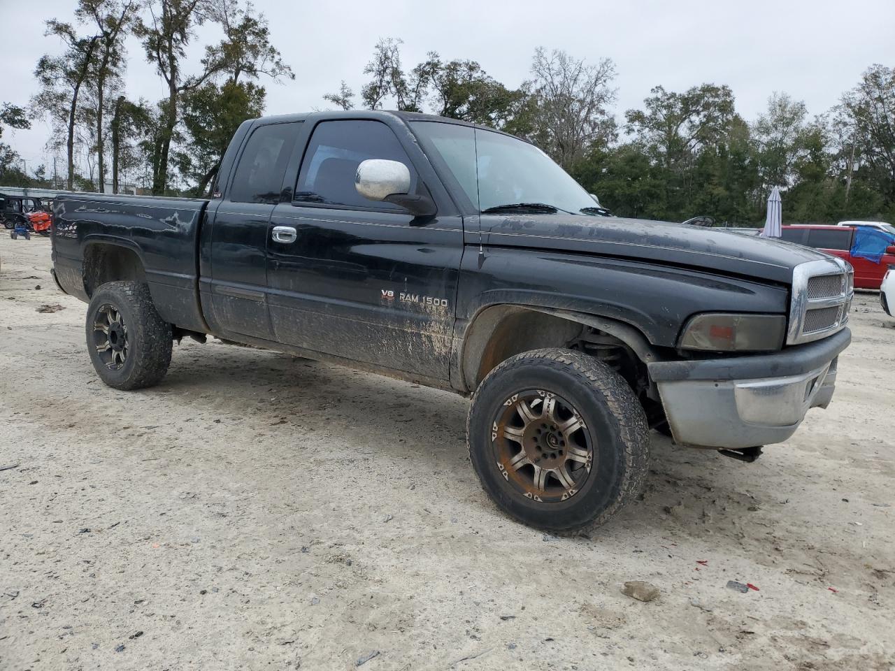 2001 Dodge RAM - Image 4