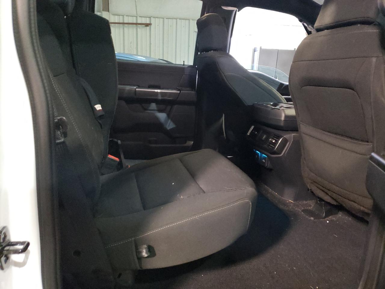 2023 Ford F-150 - Image 10