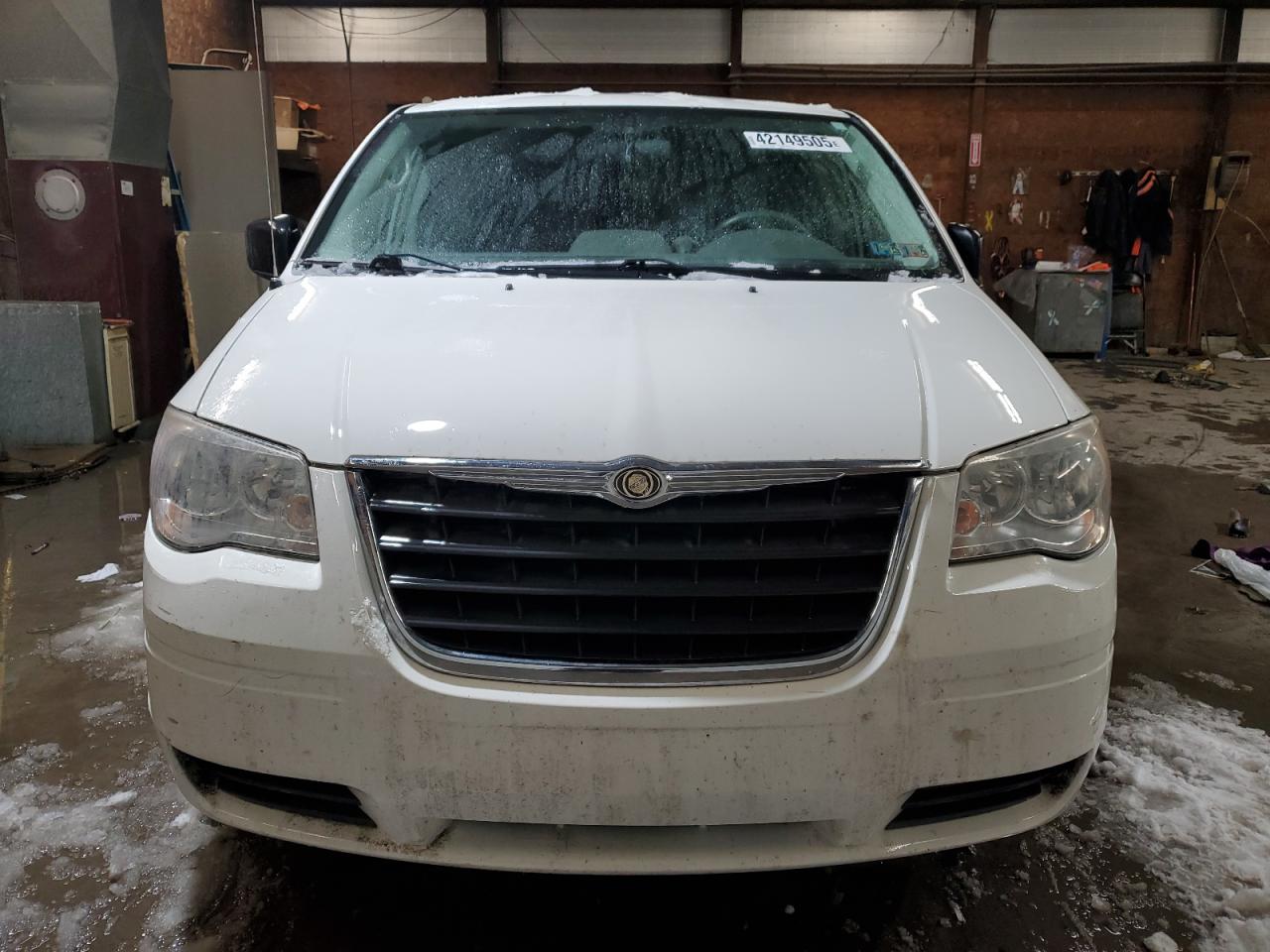 2008 Chrysler Town & Country - Image 5