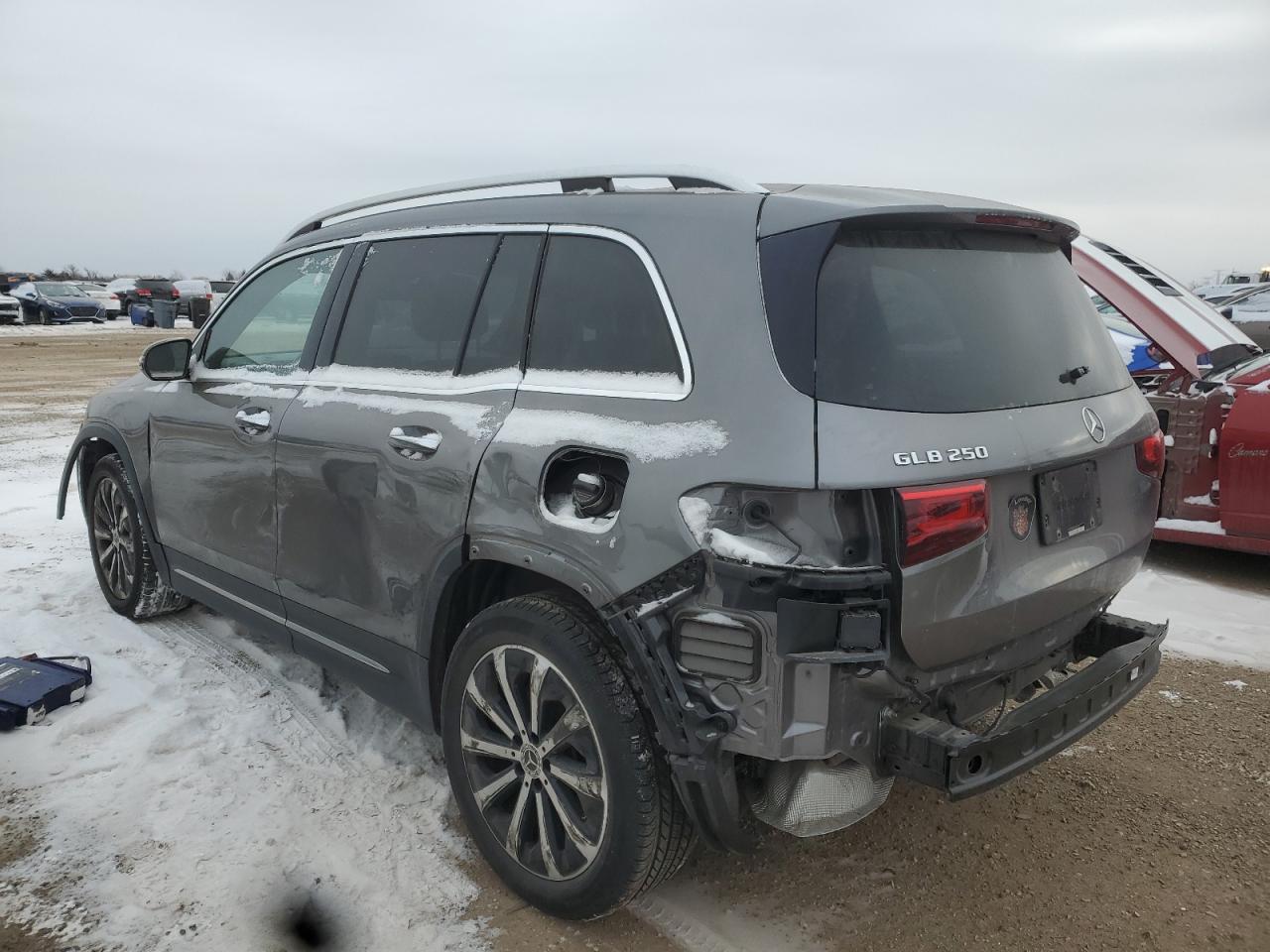 2021 Mercedes-Benz GLB - Image 2