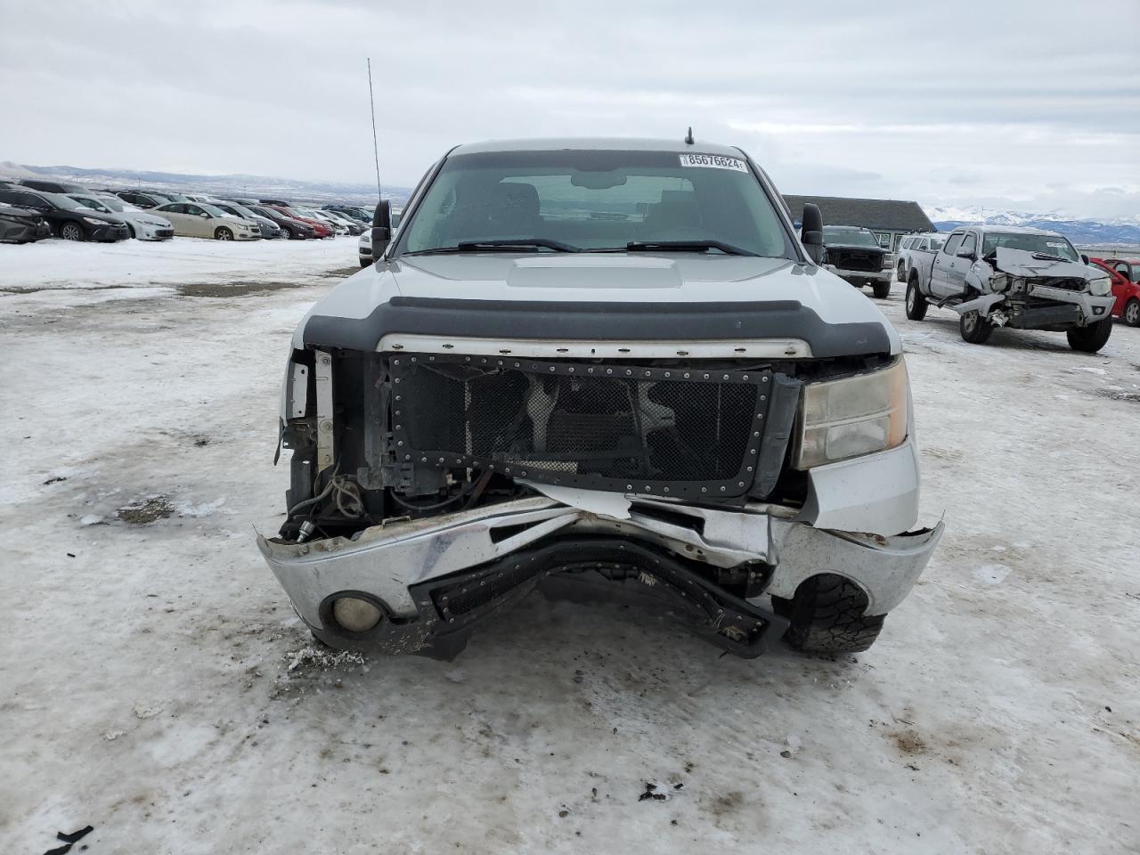 2010 GMC Sierra - Image 5