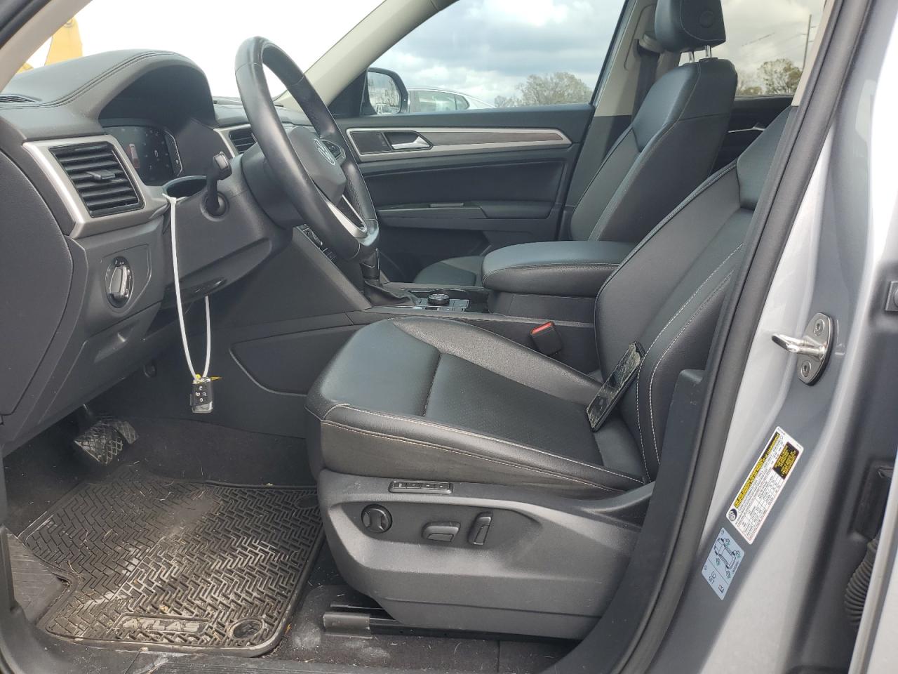 2021 Volkswagen Atlas - Image 7