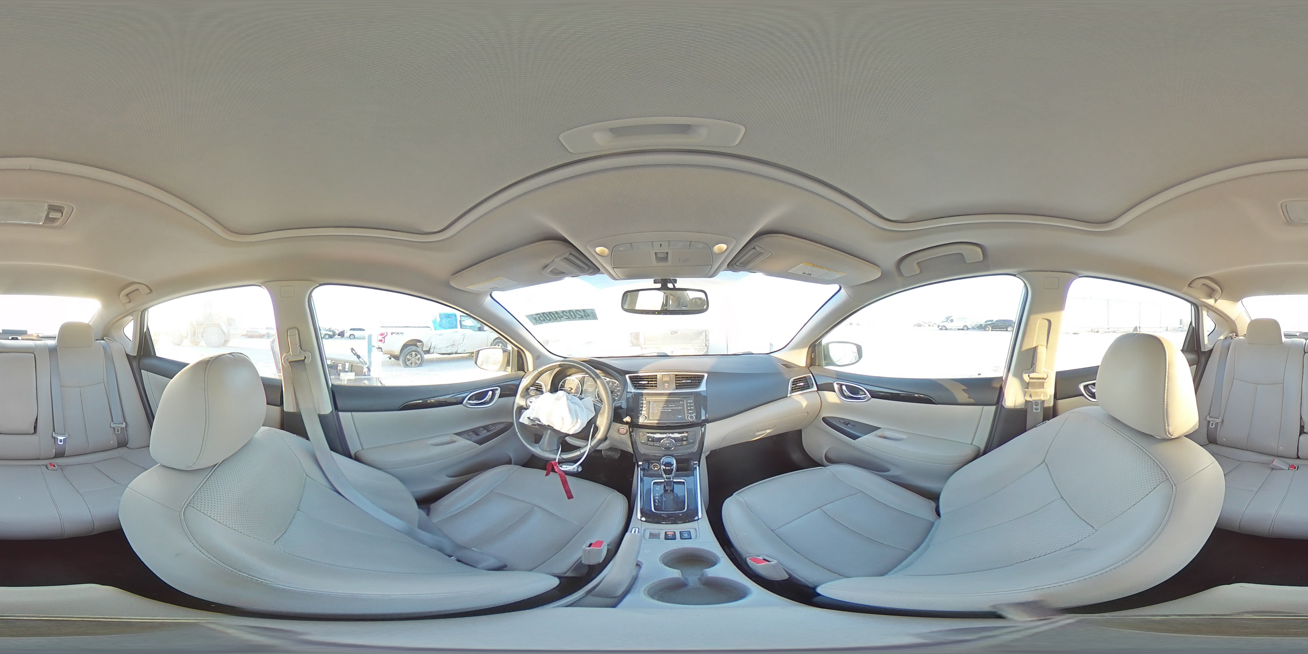 2016 Nissan Sentra - Image 13